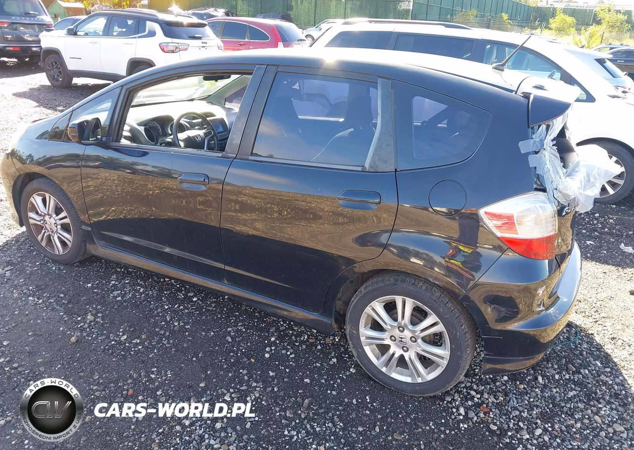 2009 Honda Fit Sport VIN:JHMGE87609S000217 - 3