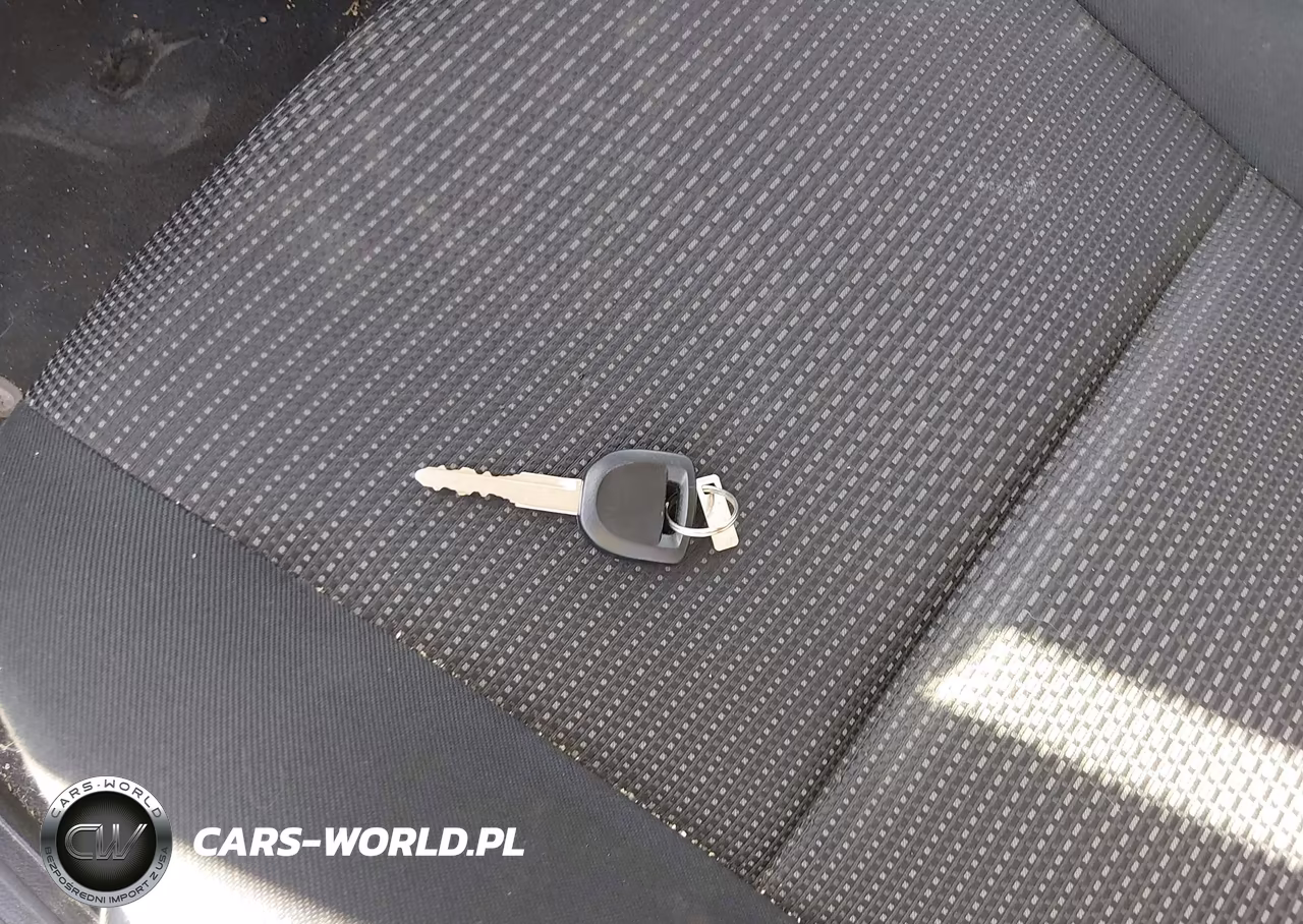 2012 Mazda Mazda3 I Touring VIN:JM1BL1V70C1627307 - 11