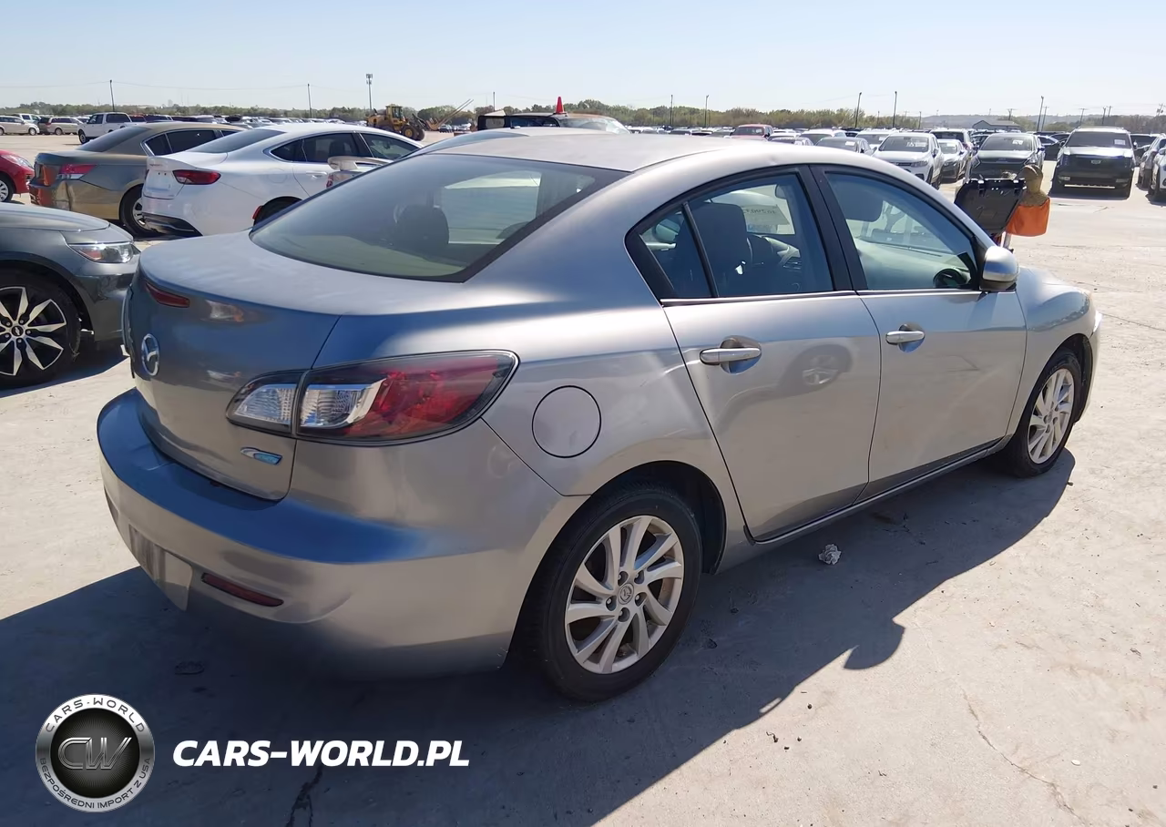 2012 Mazda Mazda3 I Touring VIN:JM1BL1V70C1627307 - 4