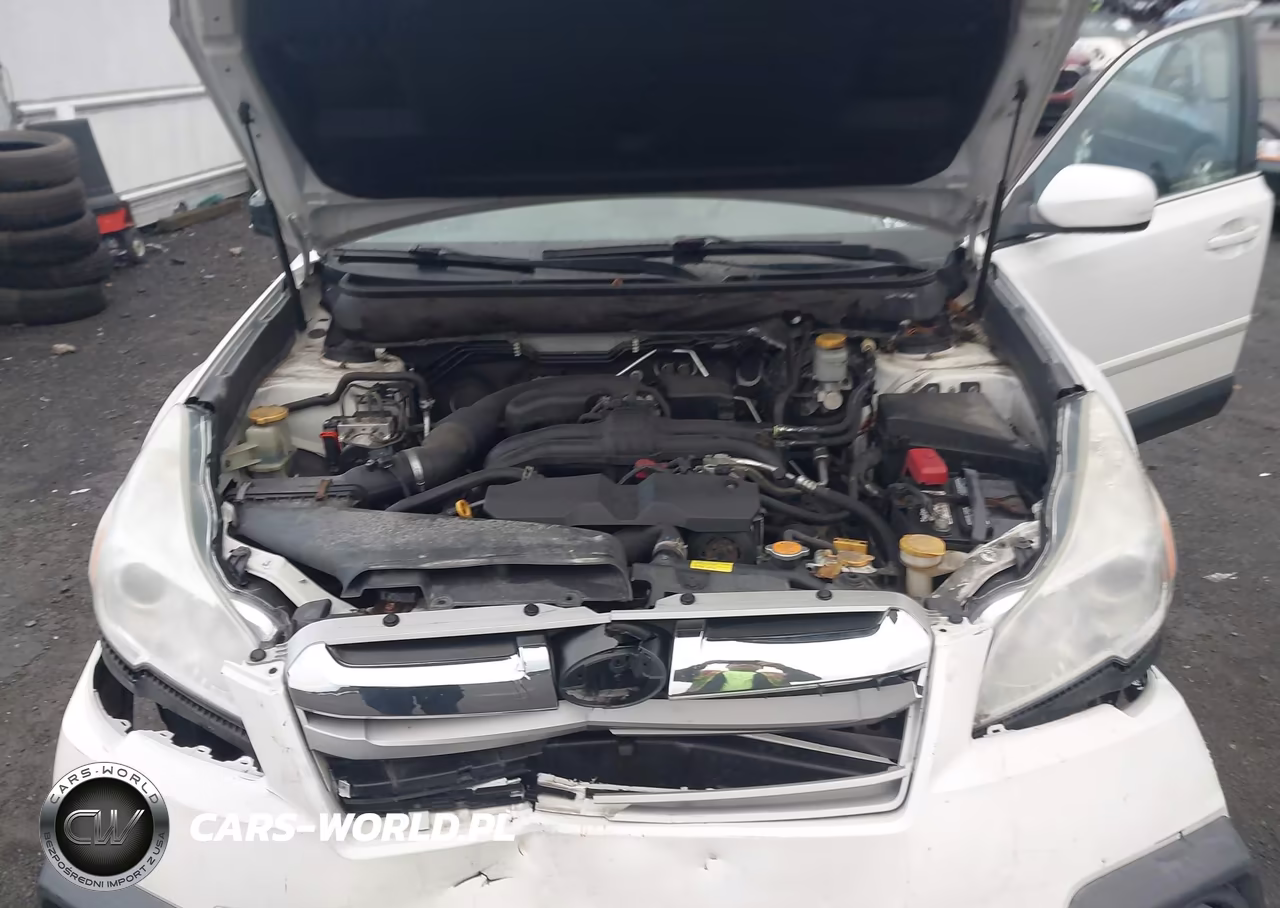 2014 Subaru Outback 2.5I Premium VIN:4S4BRBECXE3319663 - 10