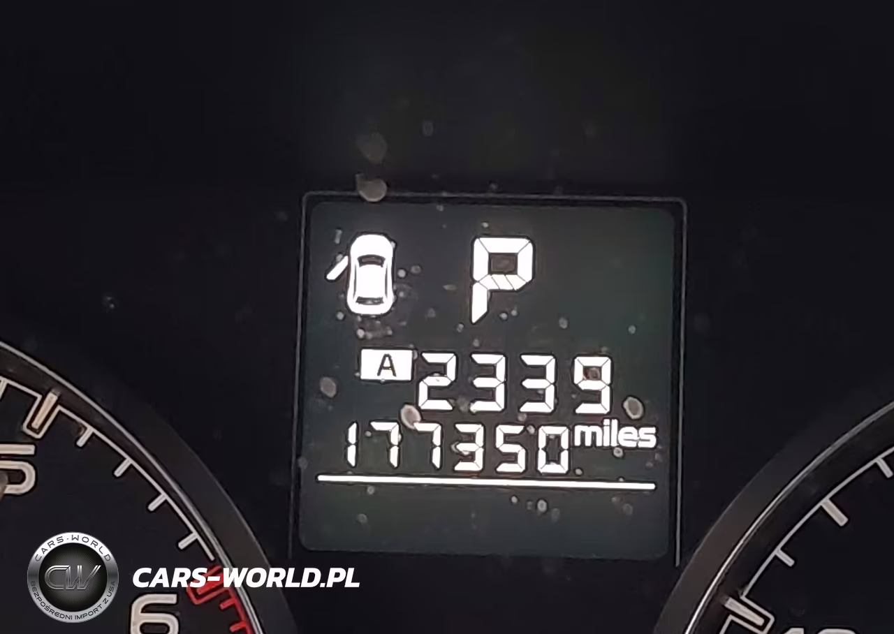 2014 Subaru Outback 2.5I Premium VIN:4S4BRBECXE3319663 - 15