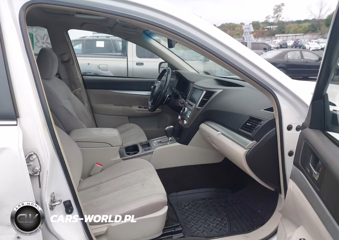 2014 Subaru Outback 2.5I Premium VIN:4S4BRBECXE3319663 - 5
