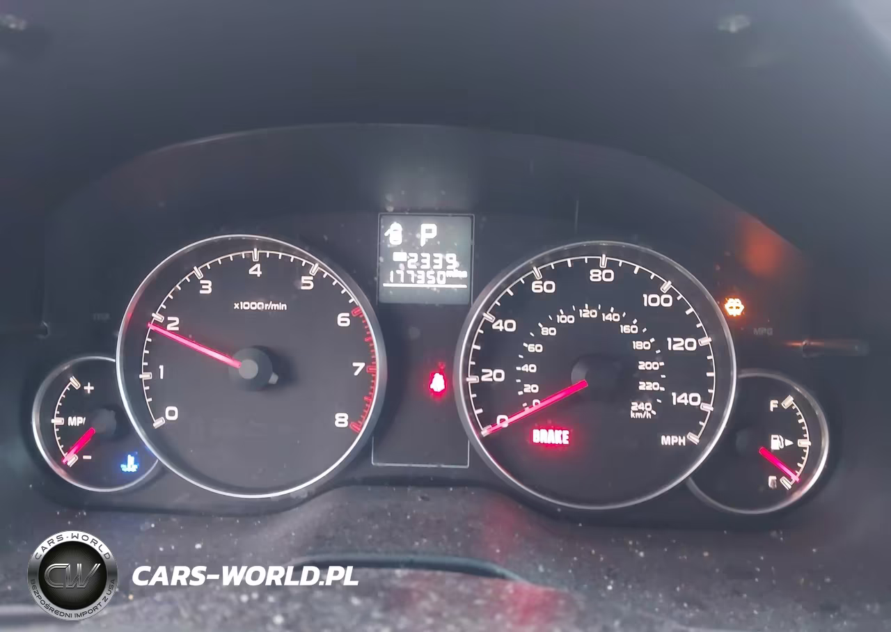 2014 Subaru Outback 2.5I Premium VIN:4S4BRBECXE3319663 - 7