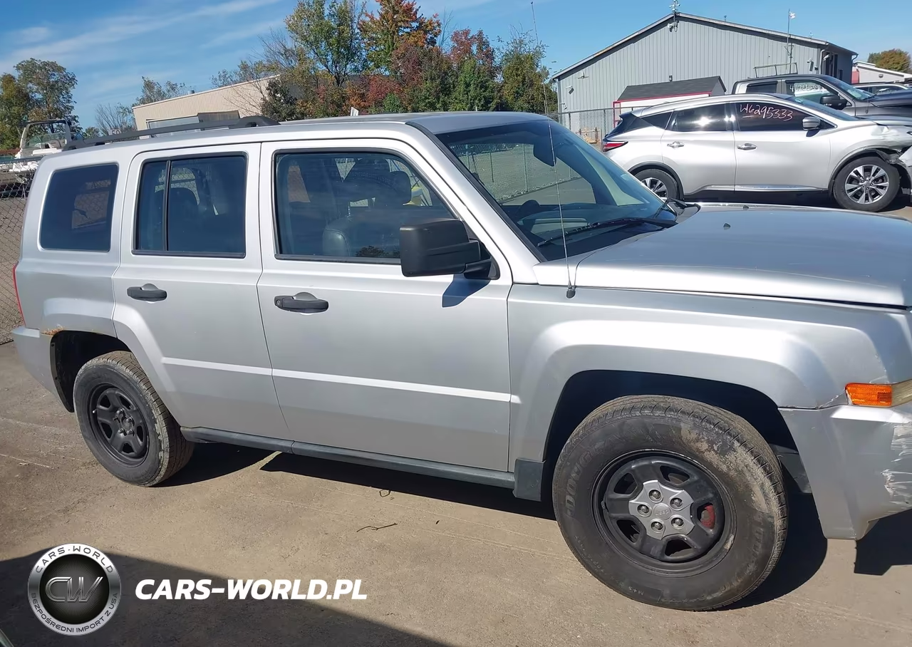 2008 Jeep Patriot Sport VIN:1J8FT28008D798885 - 13