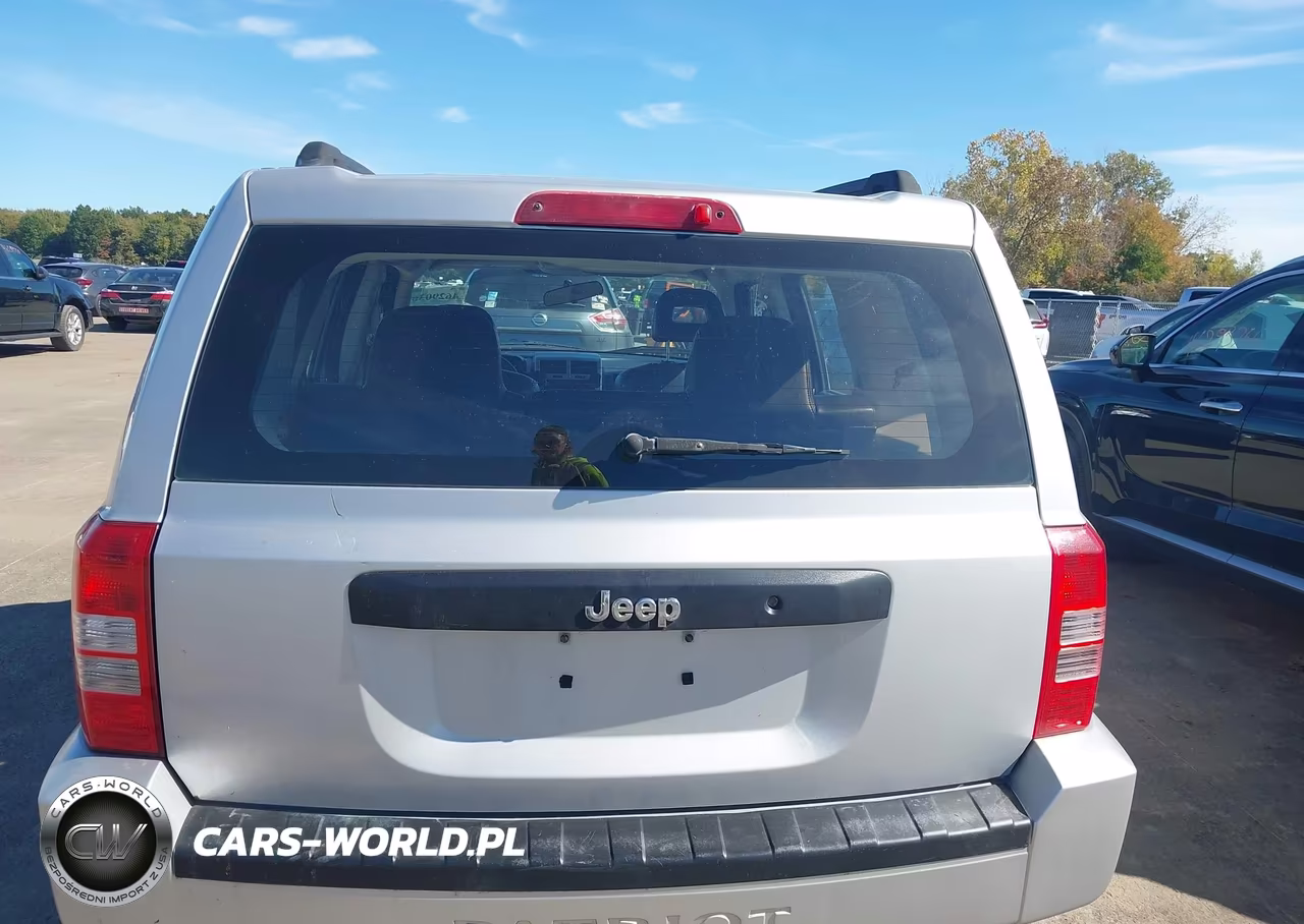 2008 Jeep Patriot Sport VIN:1J8FT28008D798885 - 16
