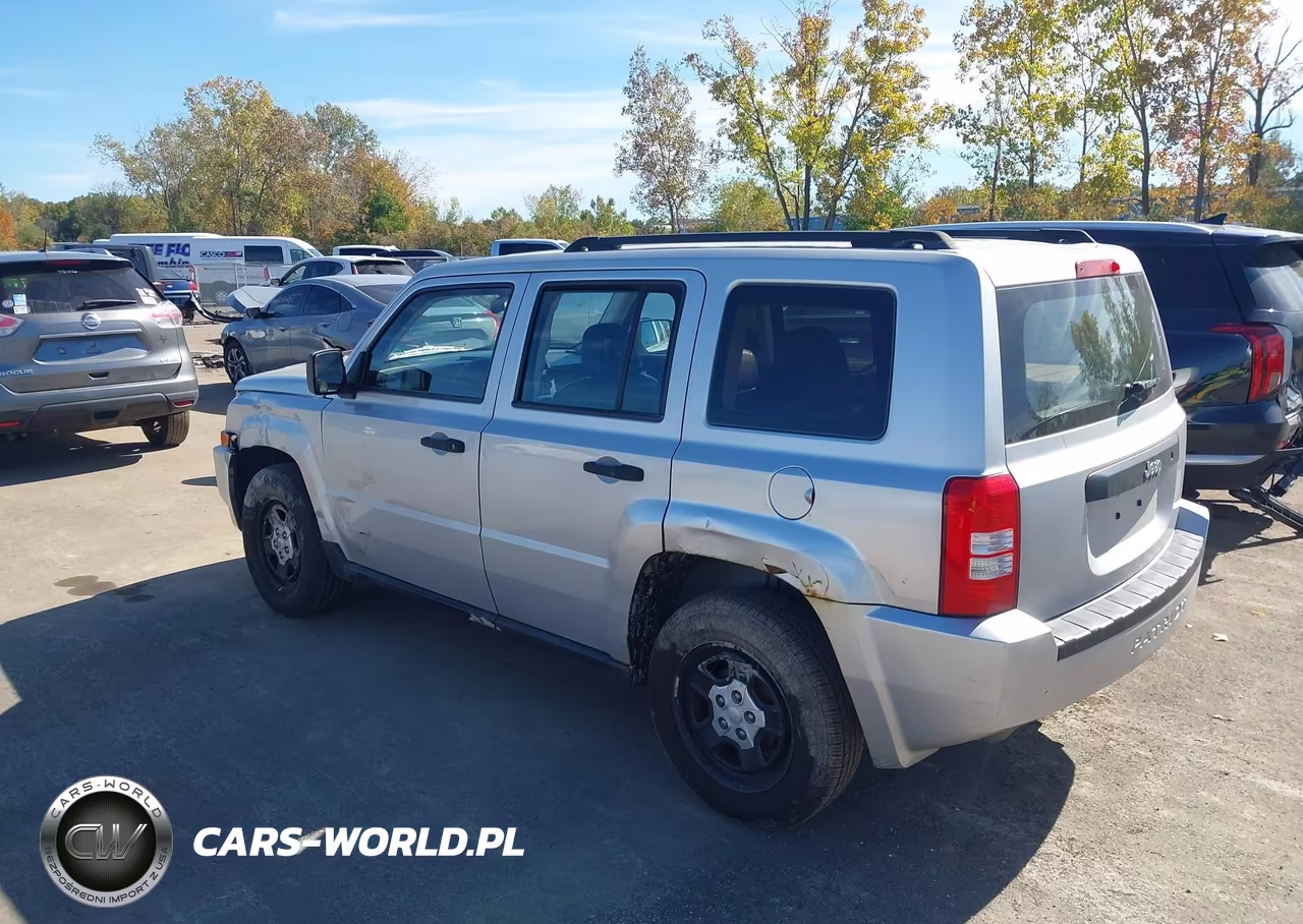2008 Jeep Patriot Sport VIN:1J8FT28008D798885 - 3