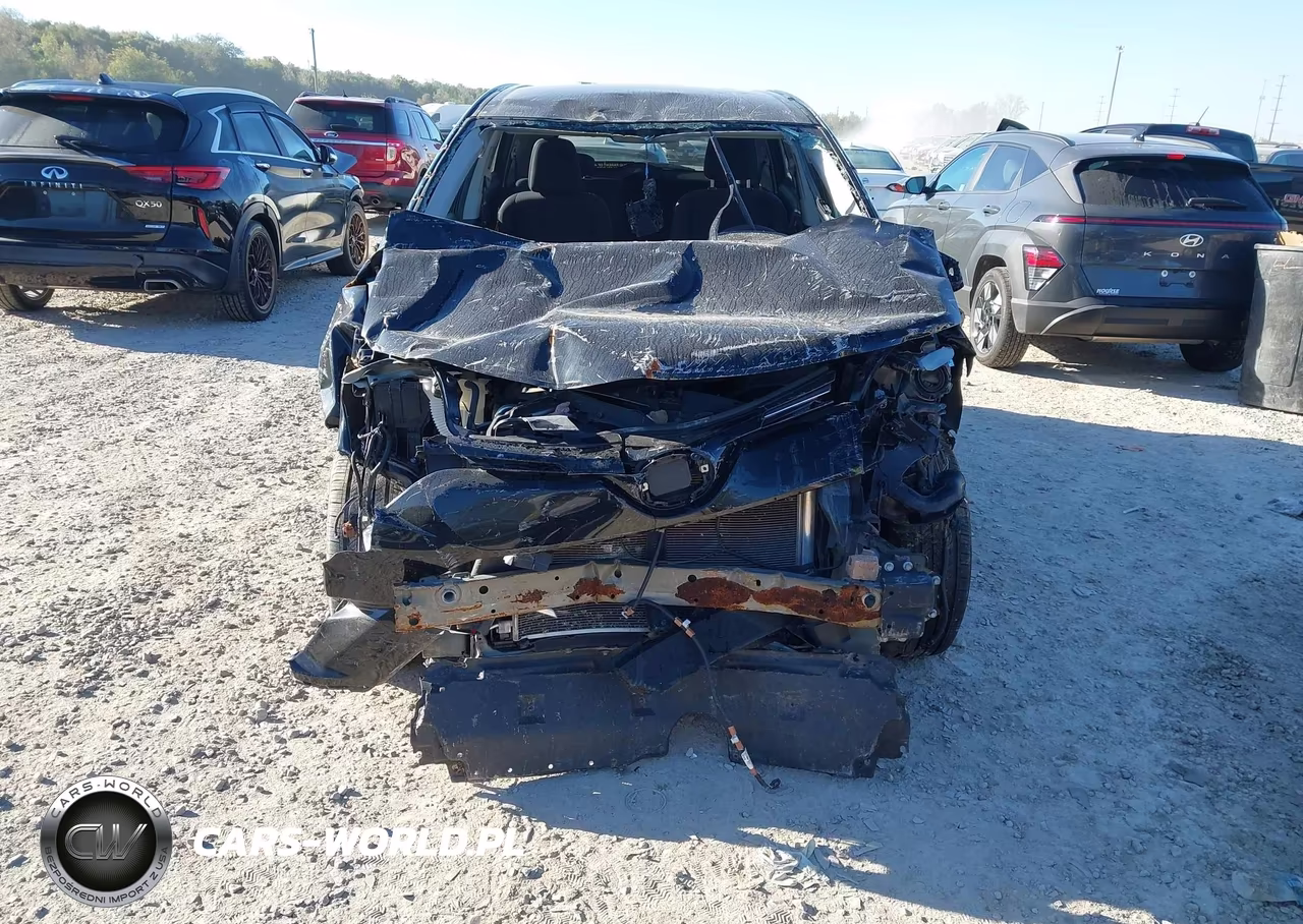 2018 Toyota Rav4 Le VIN:2T3BFREV2JW799082 - 6