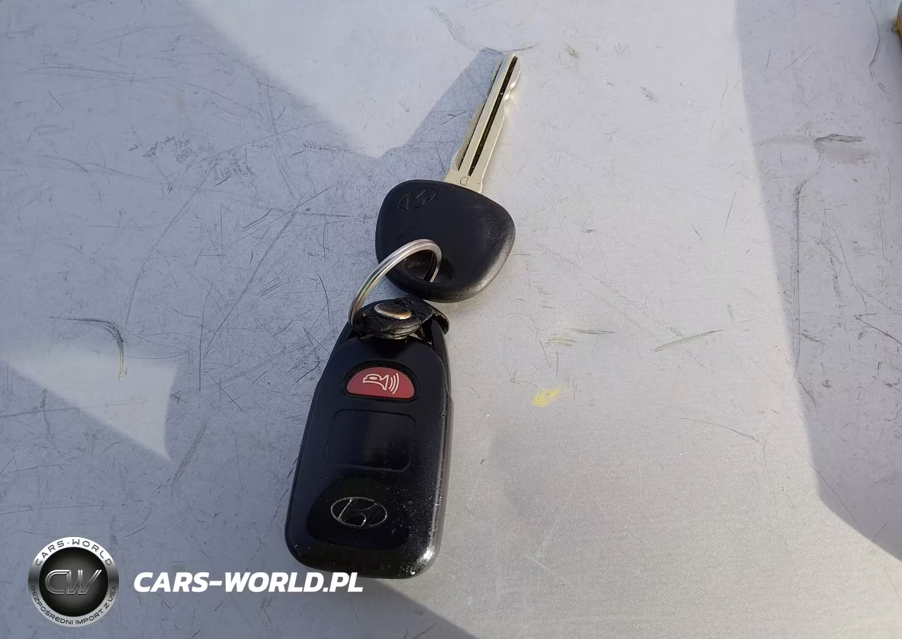 2009 Hyundai Elantra Gls VIN:KMHDU46D69U823704 - 11