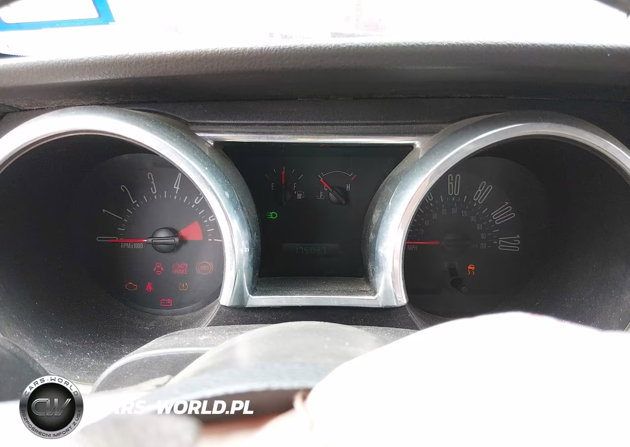 2008 Ford Mustang V6 Deluxe VIN:1ZVHT84NX85188049 - 7
