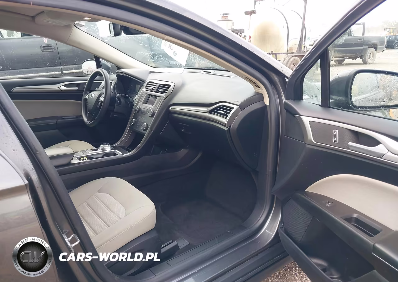 2020 Ford Fusion S VIN:3FA6P0G75LR263376 - 5