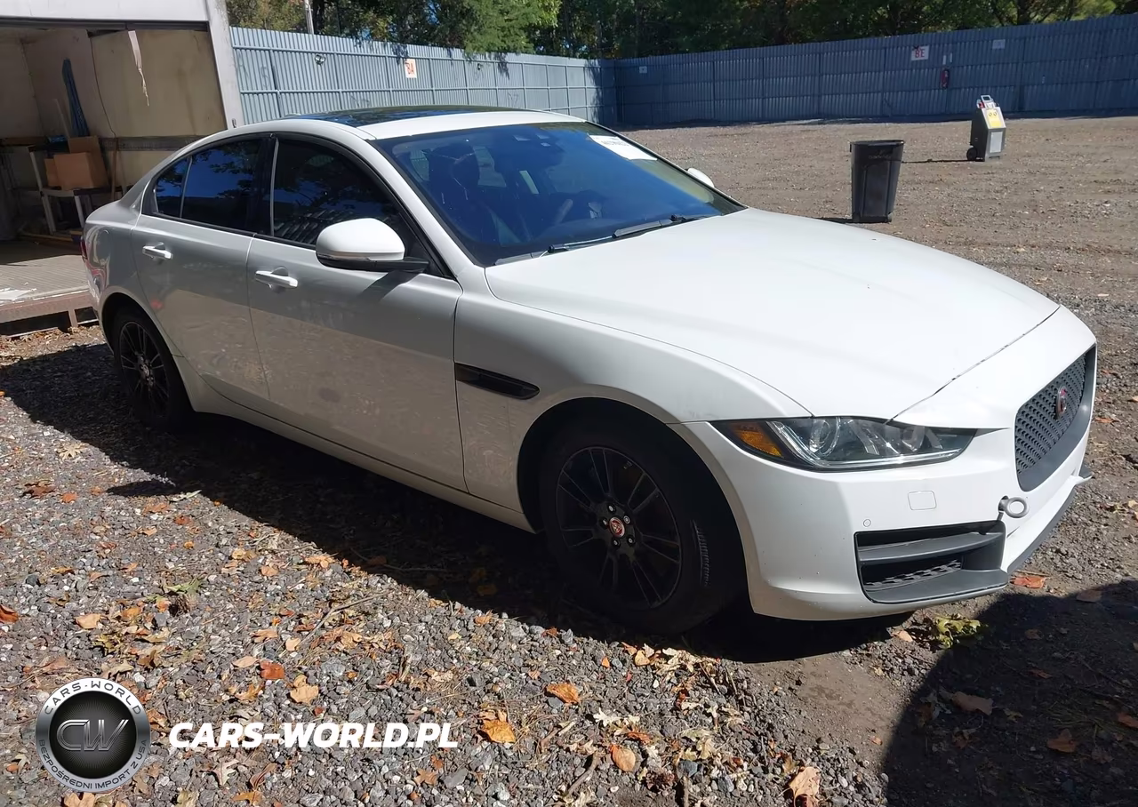 JAGUAR XE PREMIUM