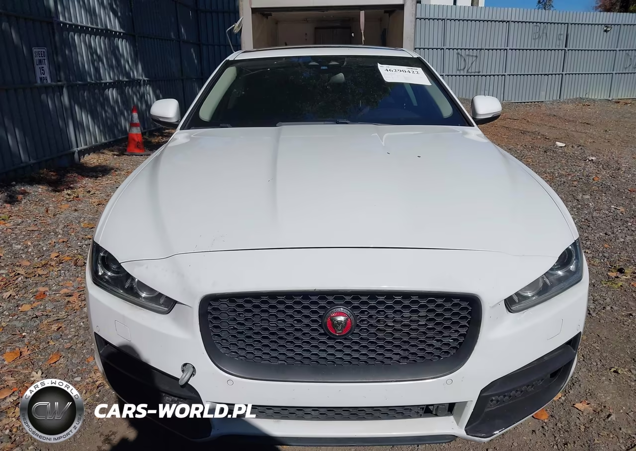 JAGUAR XE PREMIUM VIN:SAJAJ4FN4JCP23749 - 6