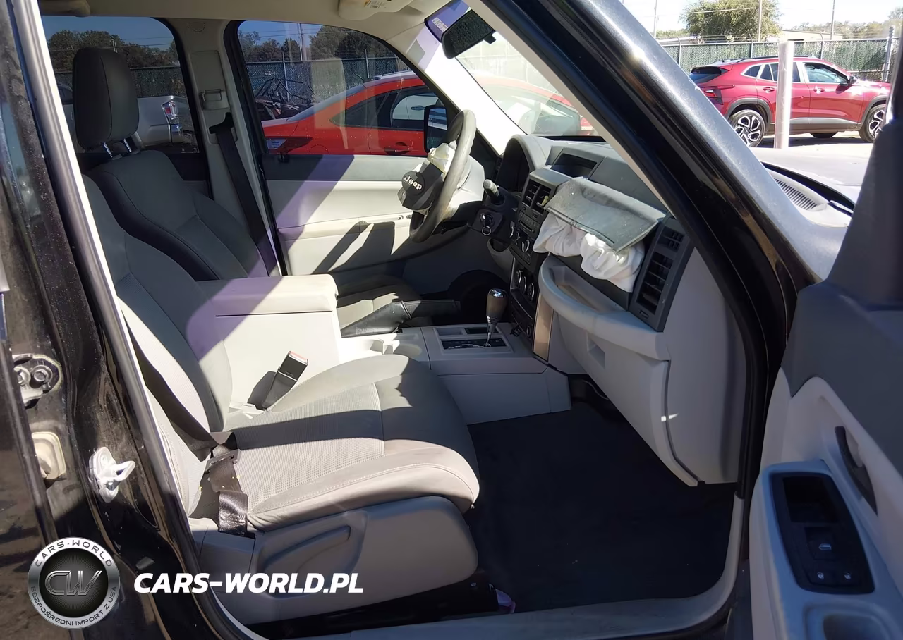 2008 Jeep Liberty Sport VIN:1J8GP28K28W110481 - 5