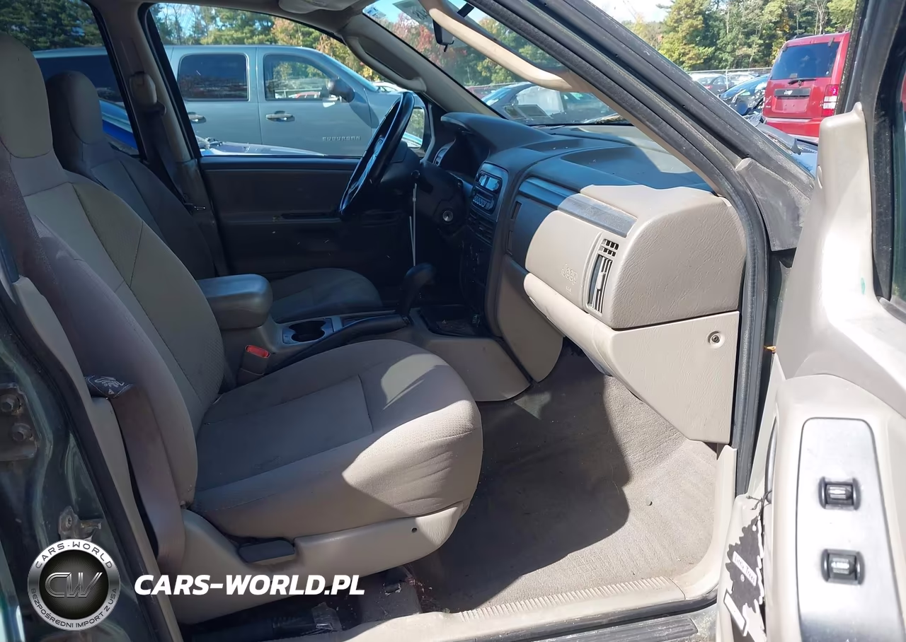 2004 Jeep Grand Cherokee Laredo VIN:1J4GW48S34C267111 - 5