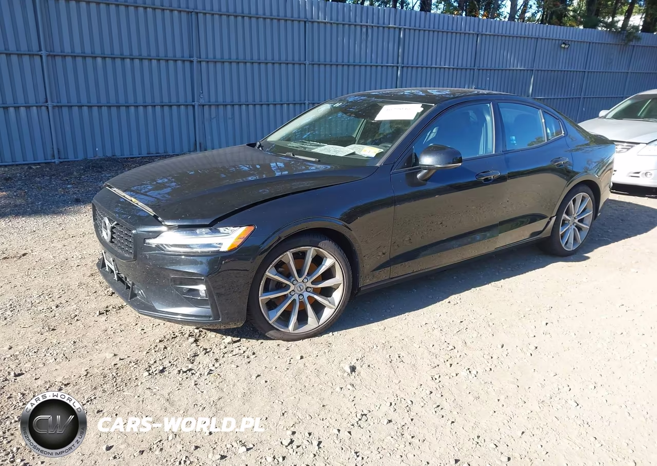 2021 Volvo S60 T5 Momentum VIN:7JR102TZ4MG108632 - 2