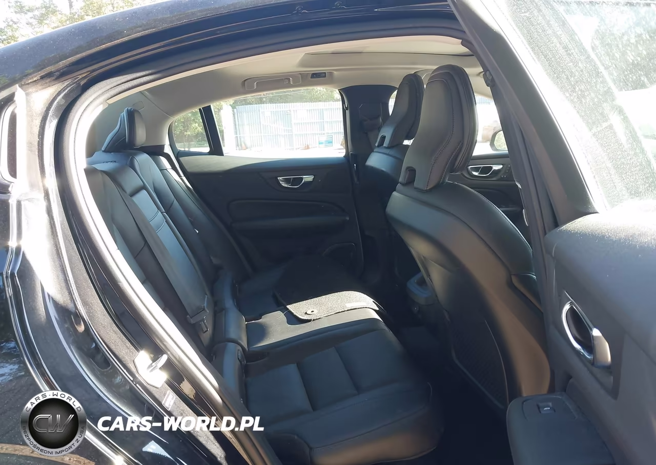 2021 Volvo S60 T5 Momentum VIN:7JR102TZ4MG108632 - 8