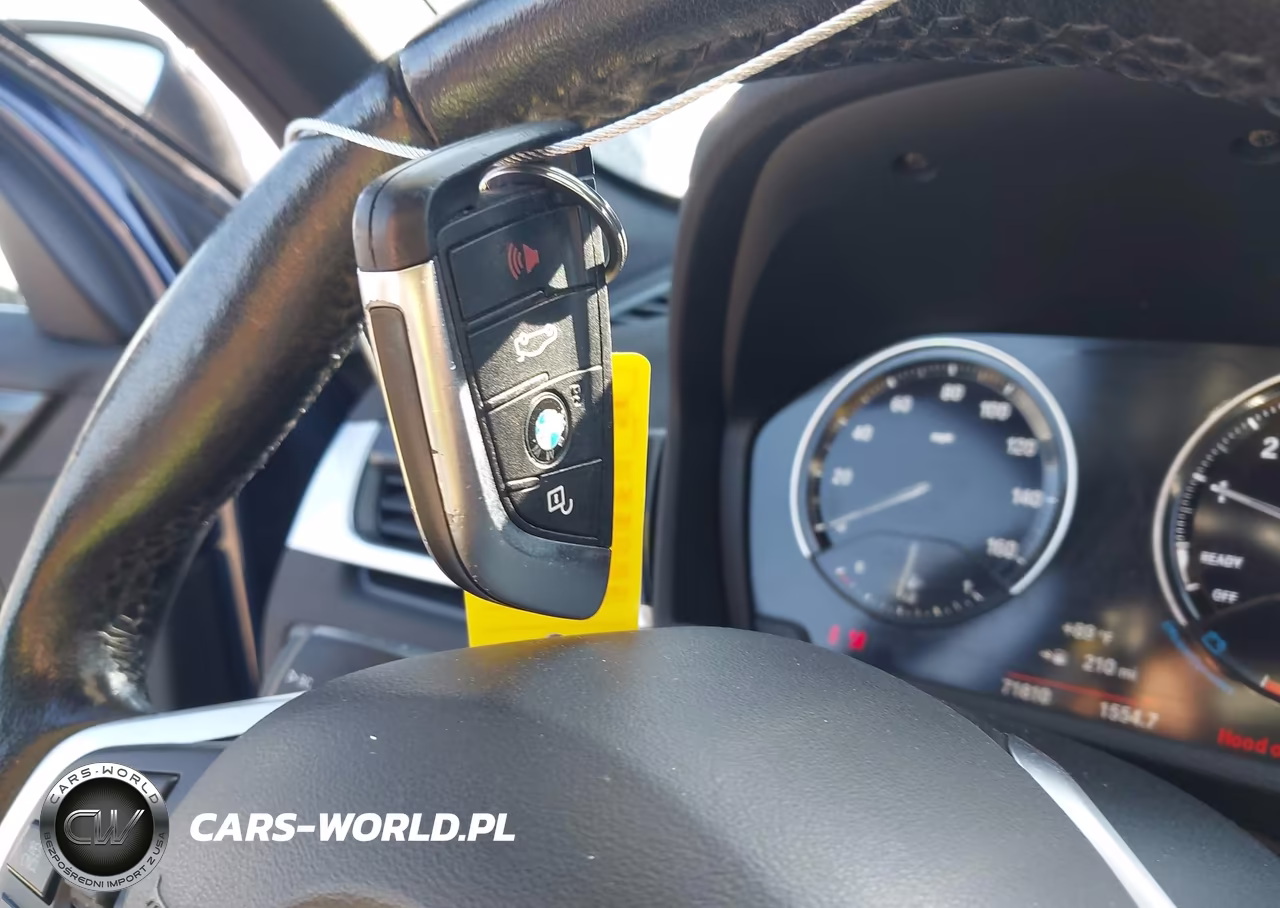 2018 BMW X1 Sdrive28I VIN:WBXHU7C36J3H43208 - 11