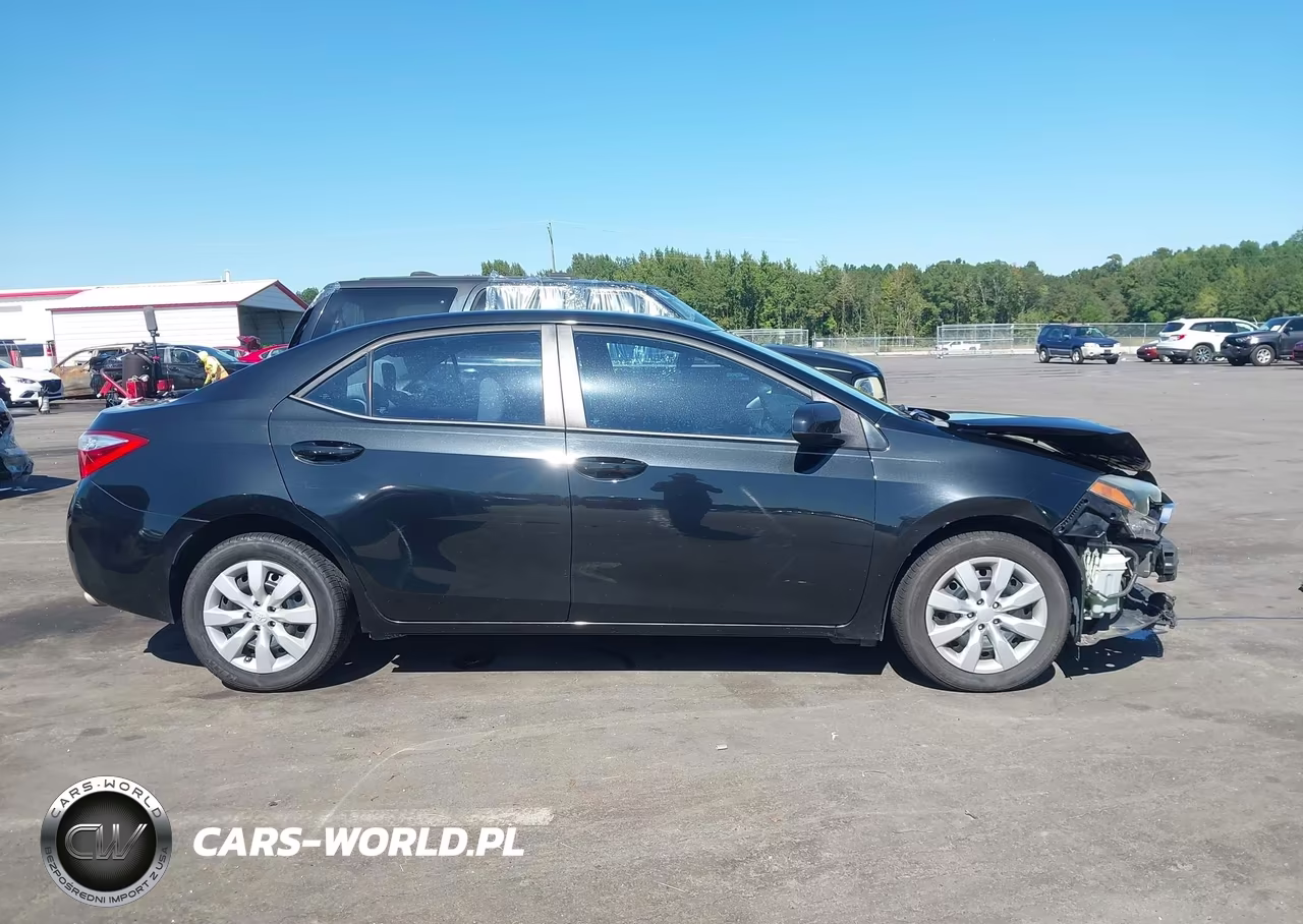 2015 Toyota Corolla Le VIN:2T1BURHE1FC386279 - 14