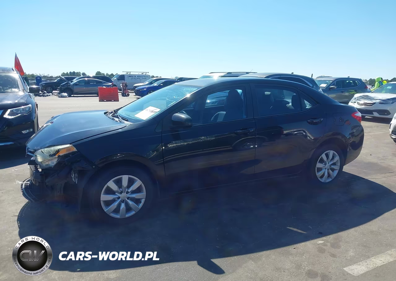 2015 Toyota Corolla Le VIN:2T1BURHE1FC386279 - 15