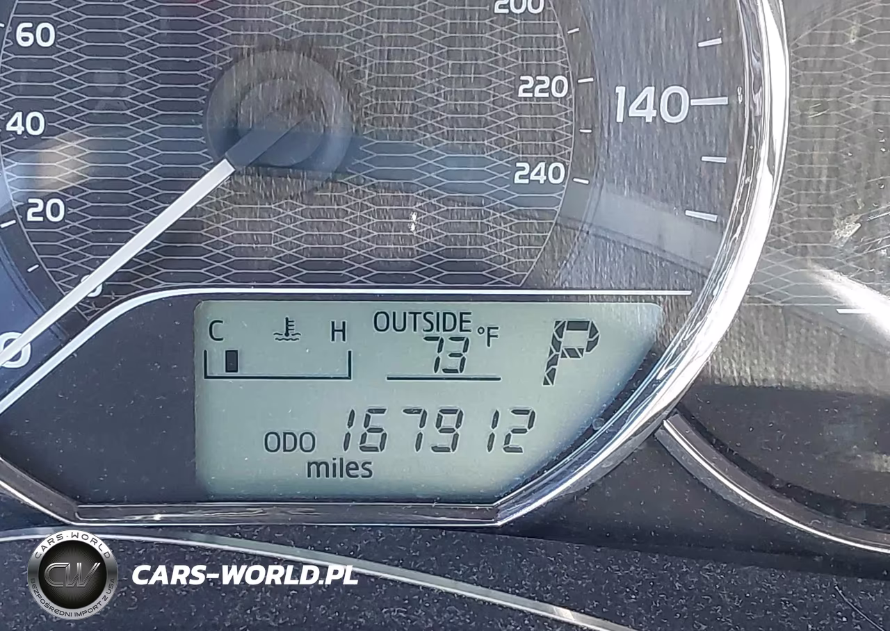 2015 Toyota Corolla Le VIN:2T1BURHE1FC386279 - 16