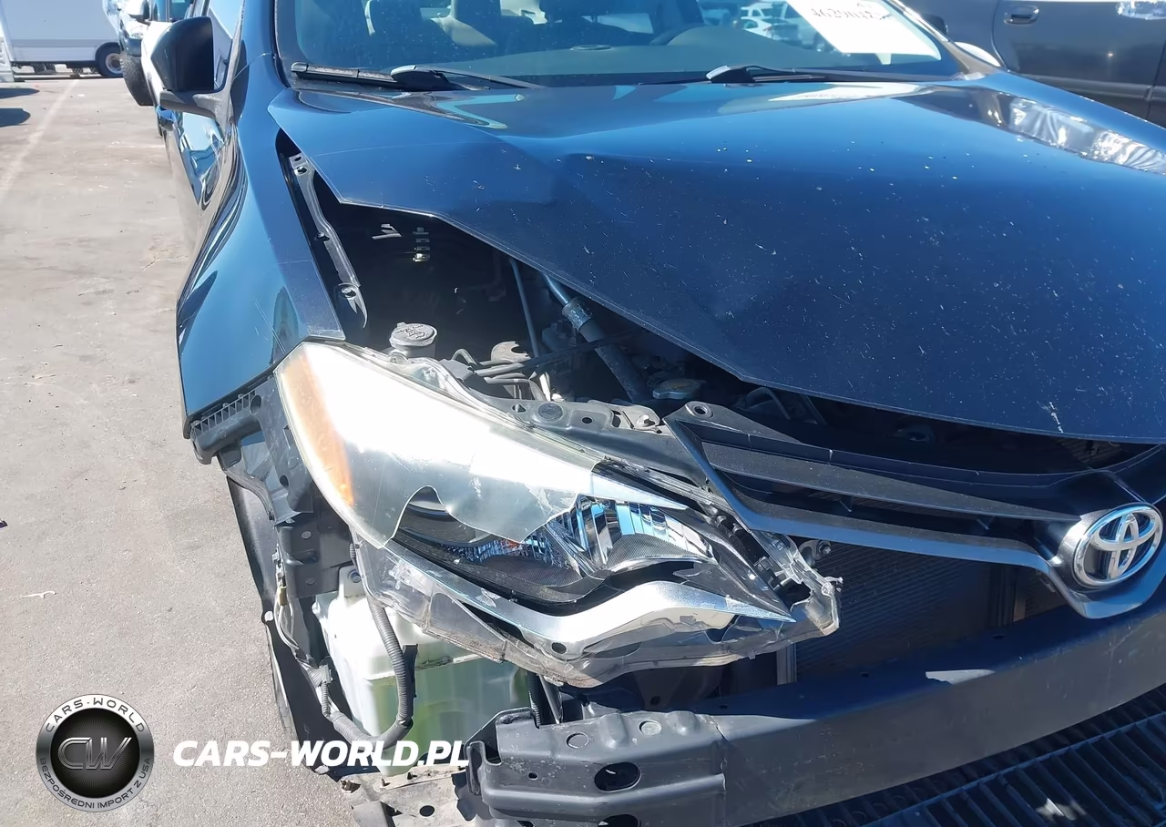 2015 Toyota Corolla Le VIN:2T1BURHE1FC386279 - 18