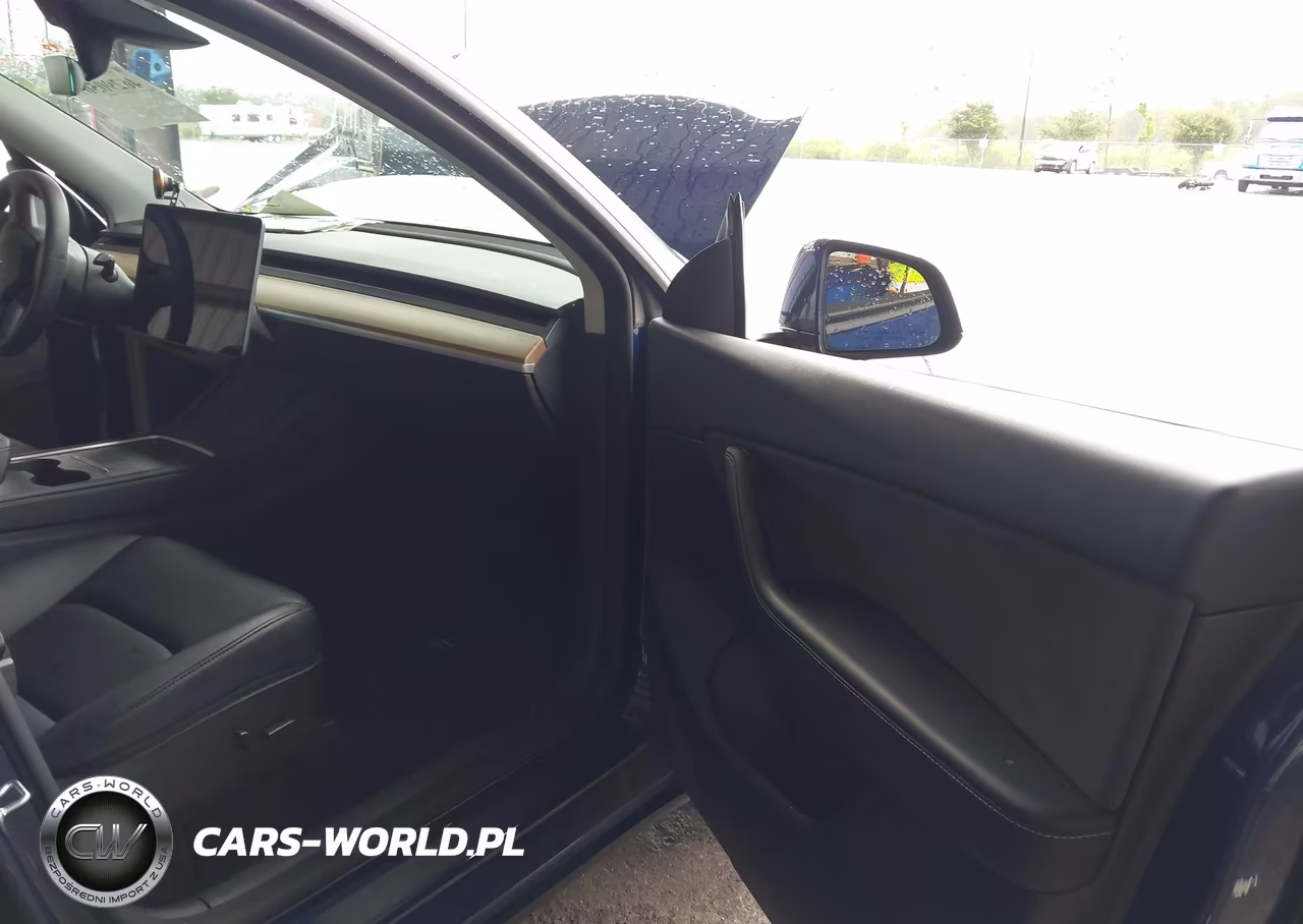 2022 Tesla Model Y Long Range Dual Motor All-Wheel Drive VIN:7SAYGDEE2NF458676 - 5