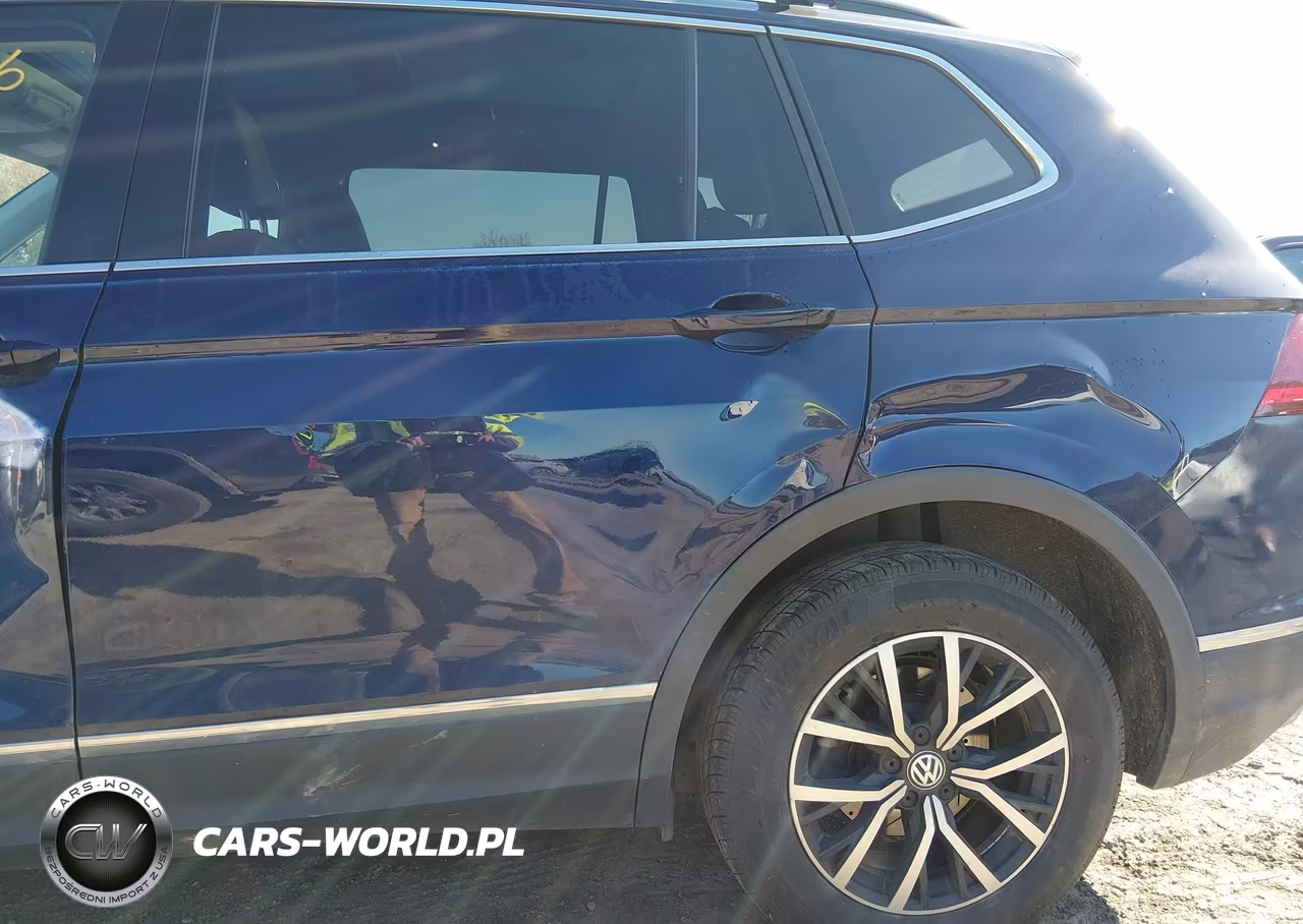 2021 Volkswagen Tiguan 2.0T Se-2.0T Se R-Line Black-2.0T Sel VIN:3VV2B7AX5MM040473 - 18
