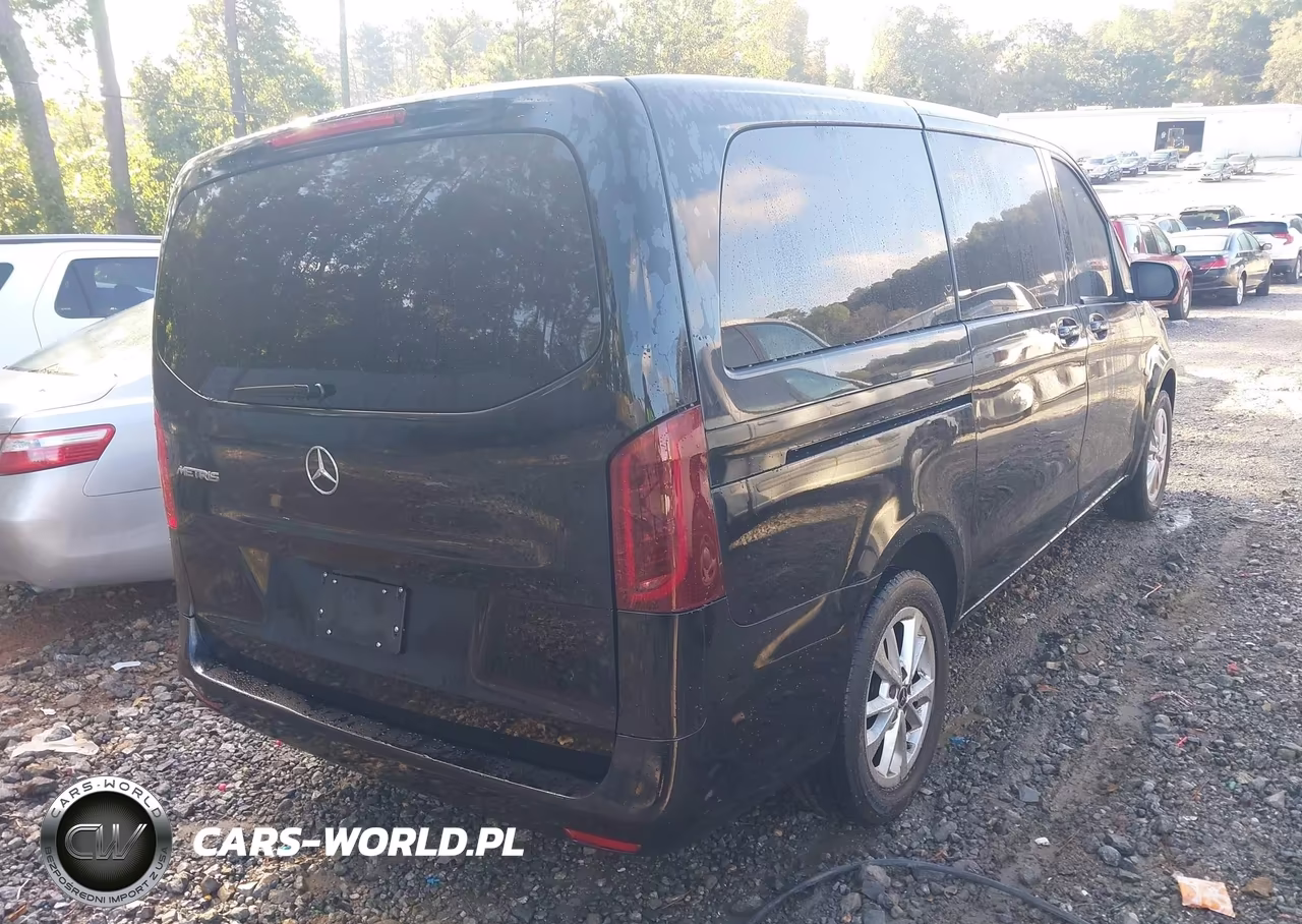 2018 Mercedes-Benz Metris VIN:WD4PG2EE8J3448843 - 4