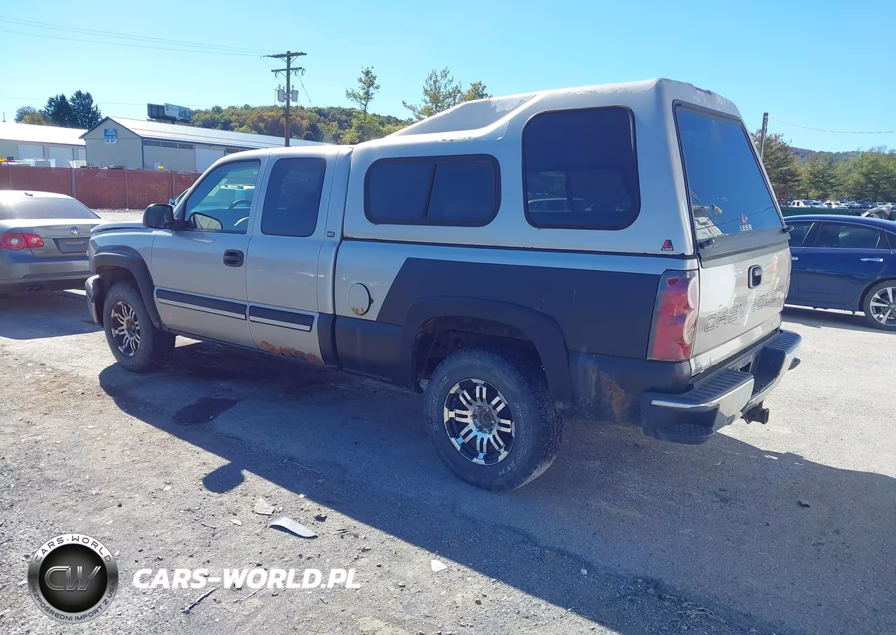 2005 Chevrolet Silverado 1500 Ls VIN:2GCEK19T351218318 - 3