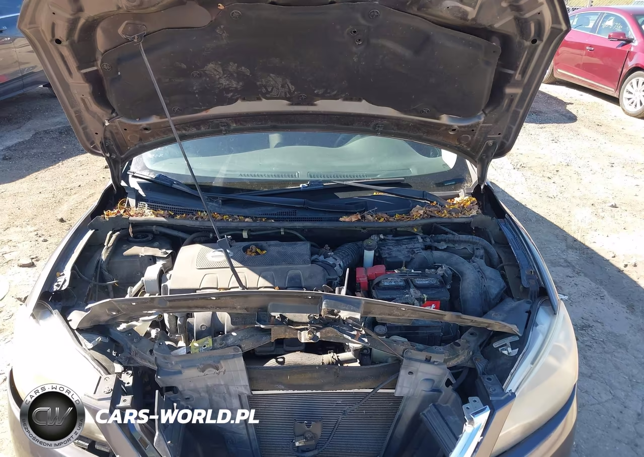 2013 Nissan Sentra S VIN:3N1AB7AP4DL793950 - 10