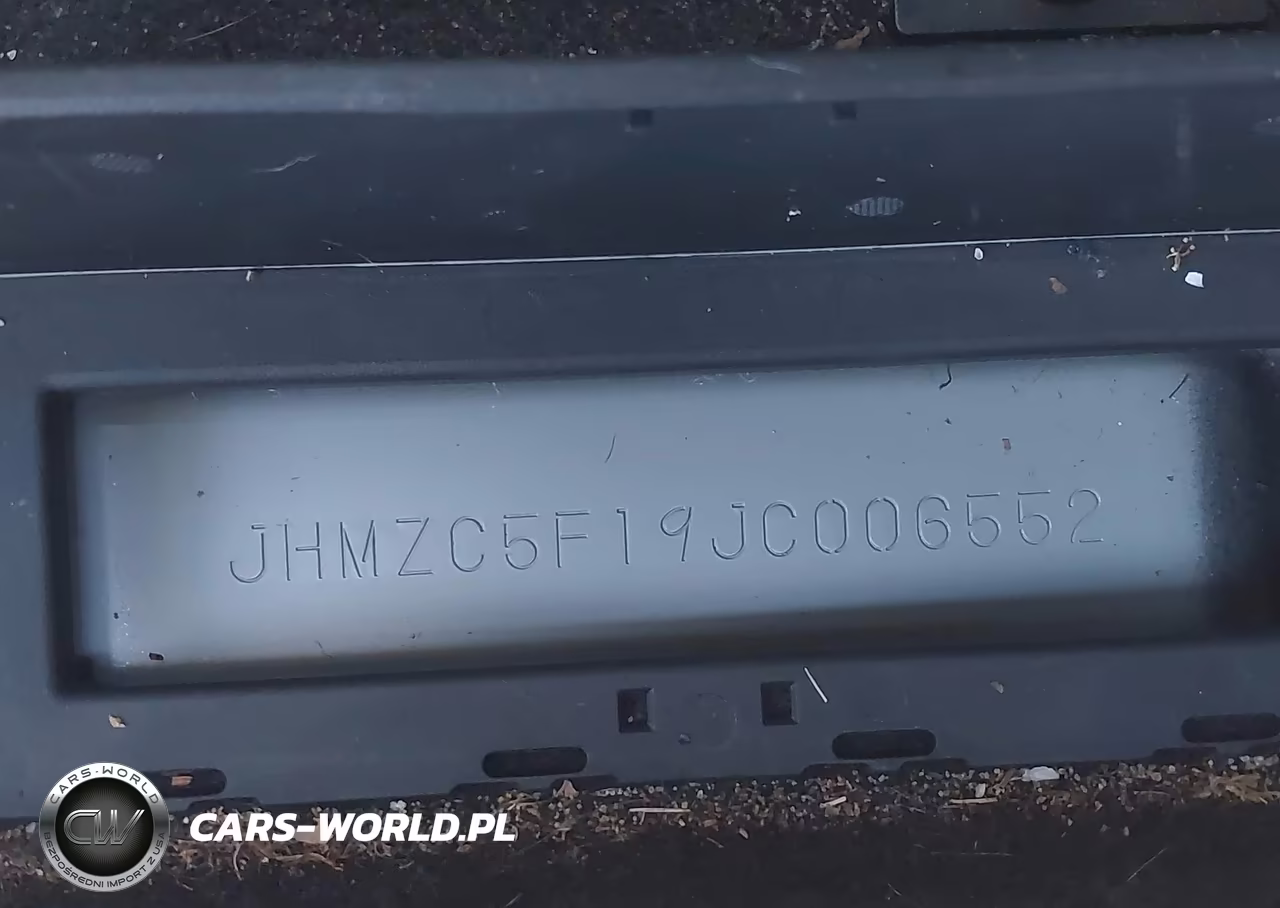 2018 Honda Clarity Plug-In Hybrid VIN:JHMZC5F19JC006552 - 18