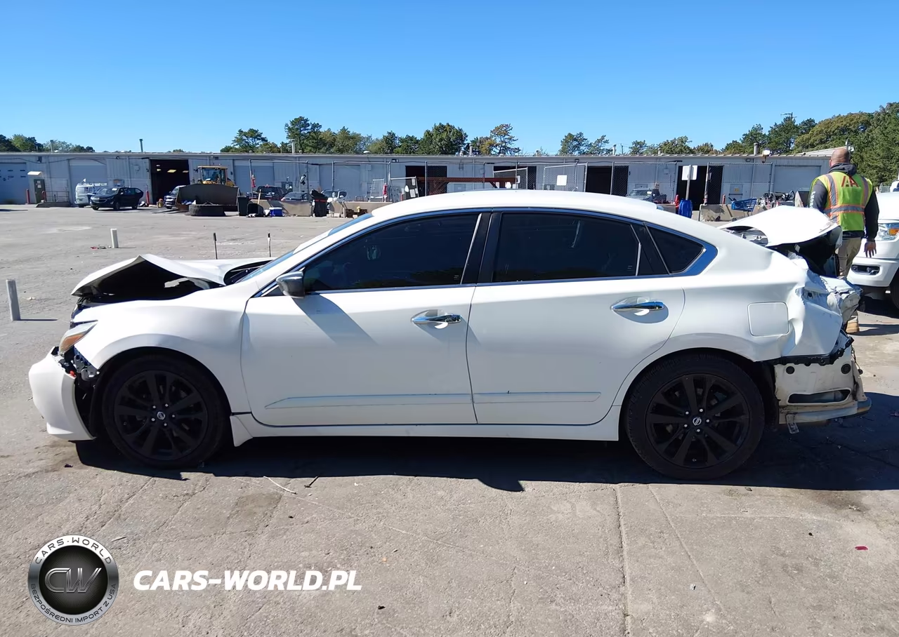 2017 Nissan Altima 2.5 Sr VIN:1N4AL3AP2HC175214 - 15