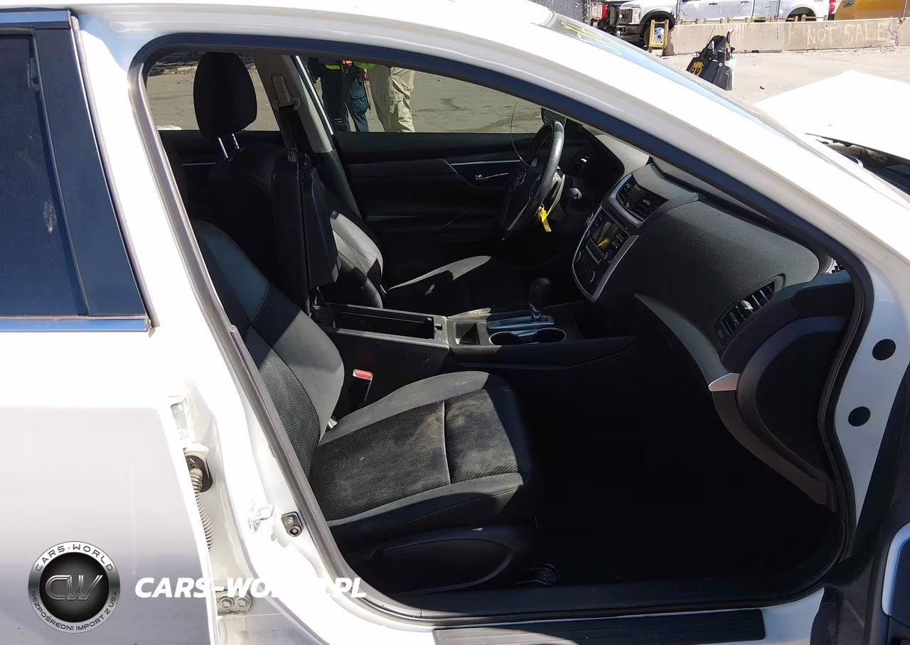 2017 Nissan Altima 2.5 Sr VIN:1N4AL3AP2HC175214 - 5
