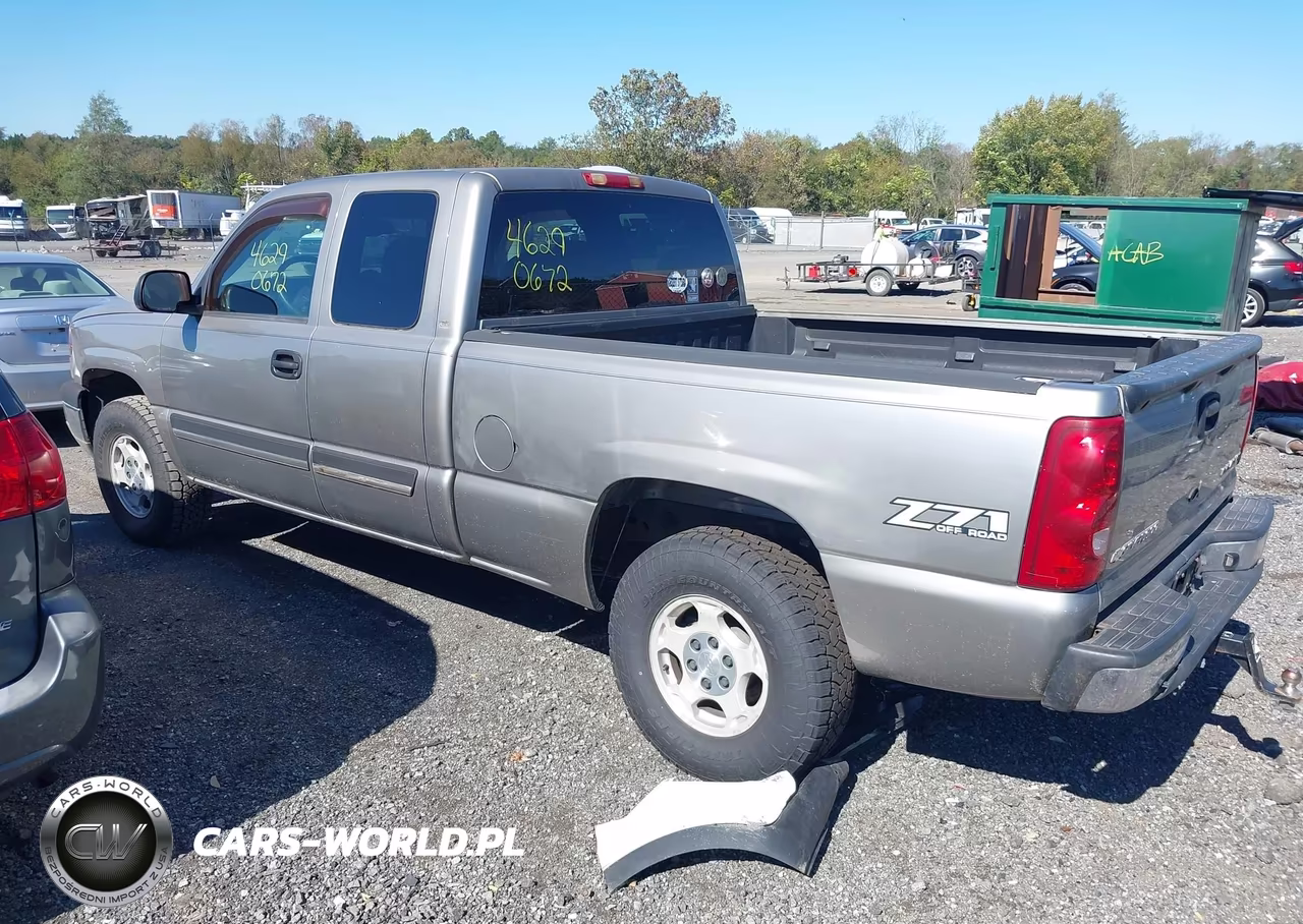 2003 Chevrolet Silverado 1500 Ls VIN:1GCEK19T13E285737 - 3