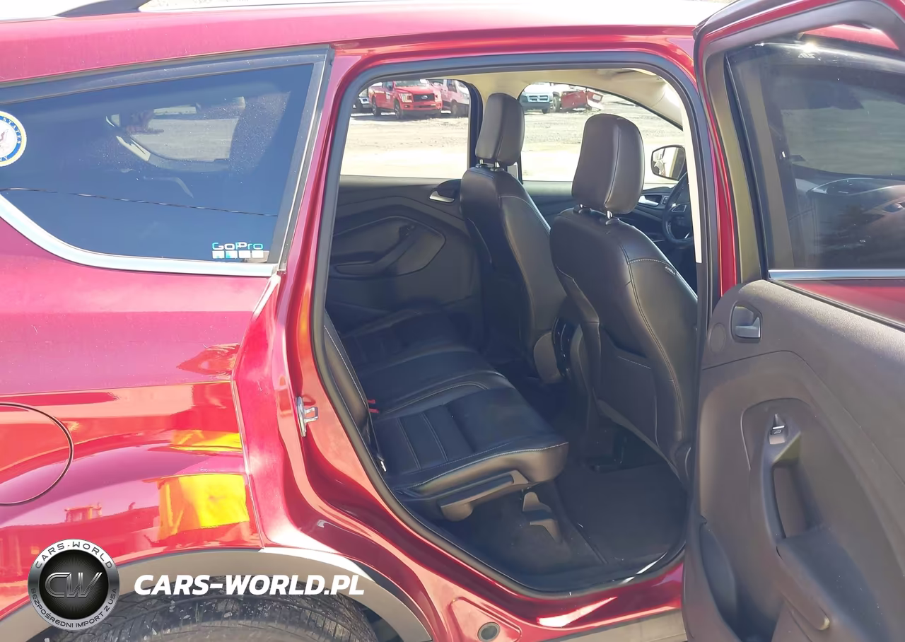 2018 Ford Escape Titanium VIN:1FMCU9J91JUA01442 - 8
