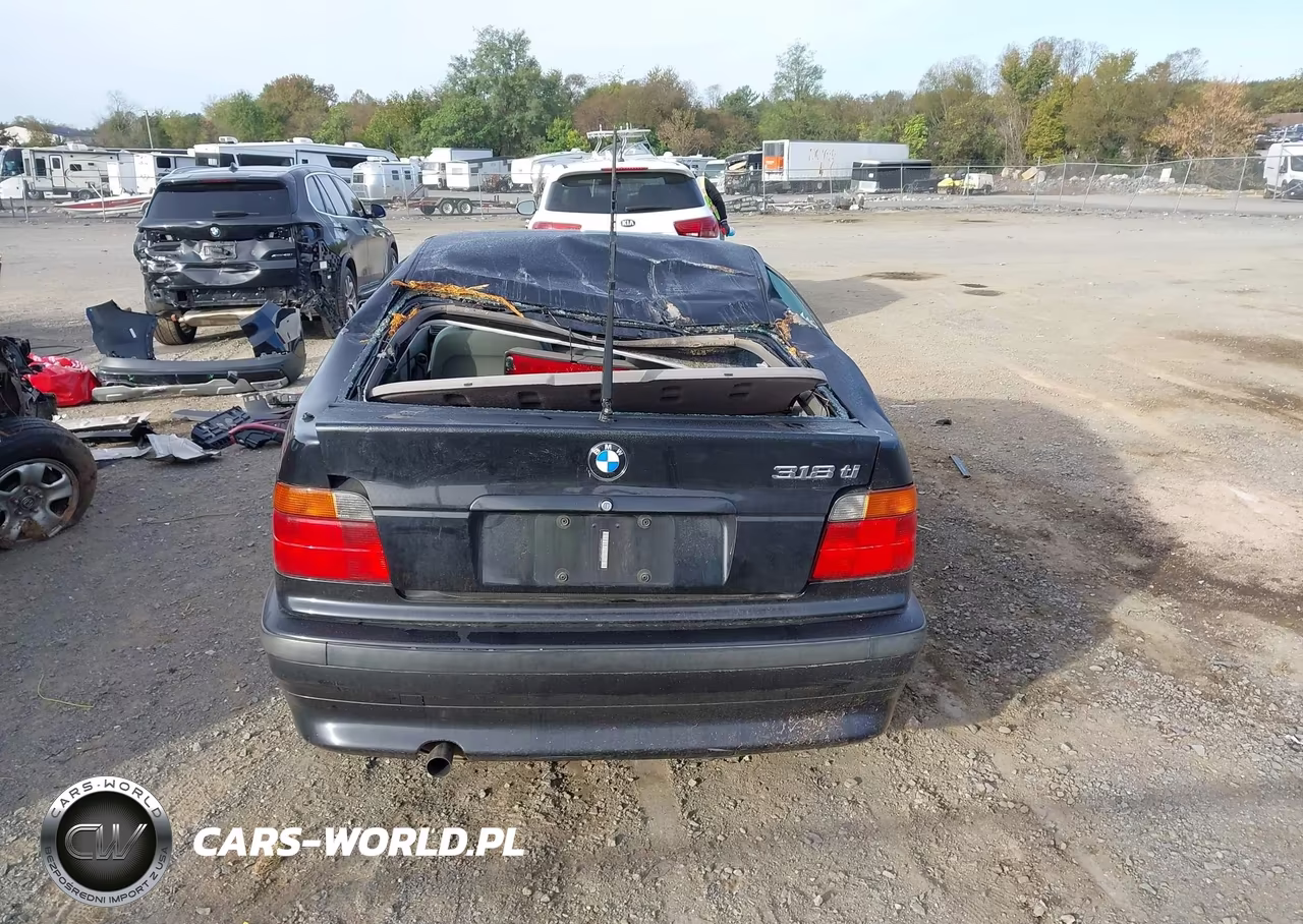 1997 BMW 318Ti VIN:WBACG7324VAS99232 - 6