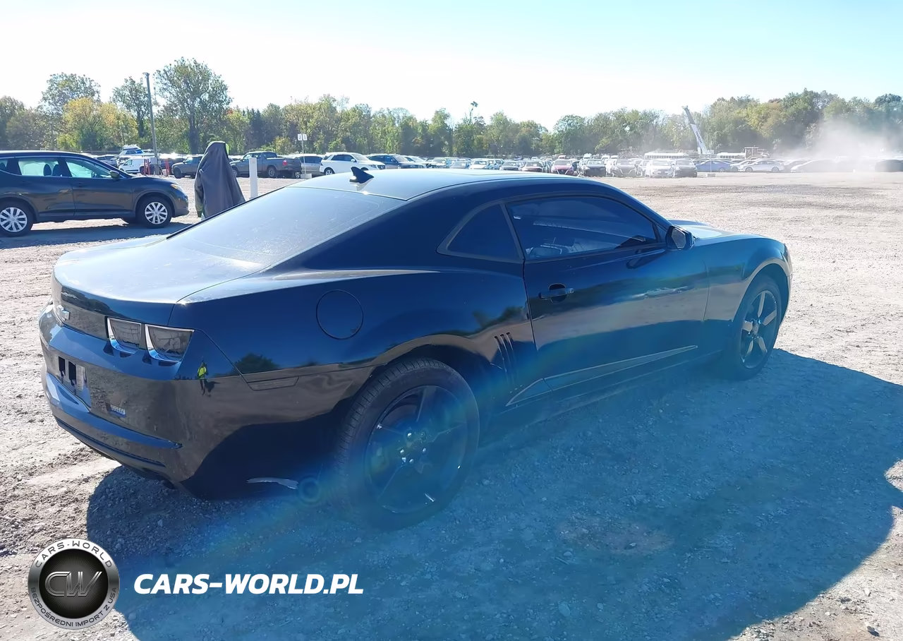 2010 Chevrolet Camaro 1Lt VIN:2G1FB1EV2A9103371 - 4