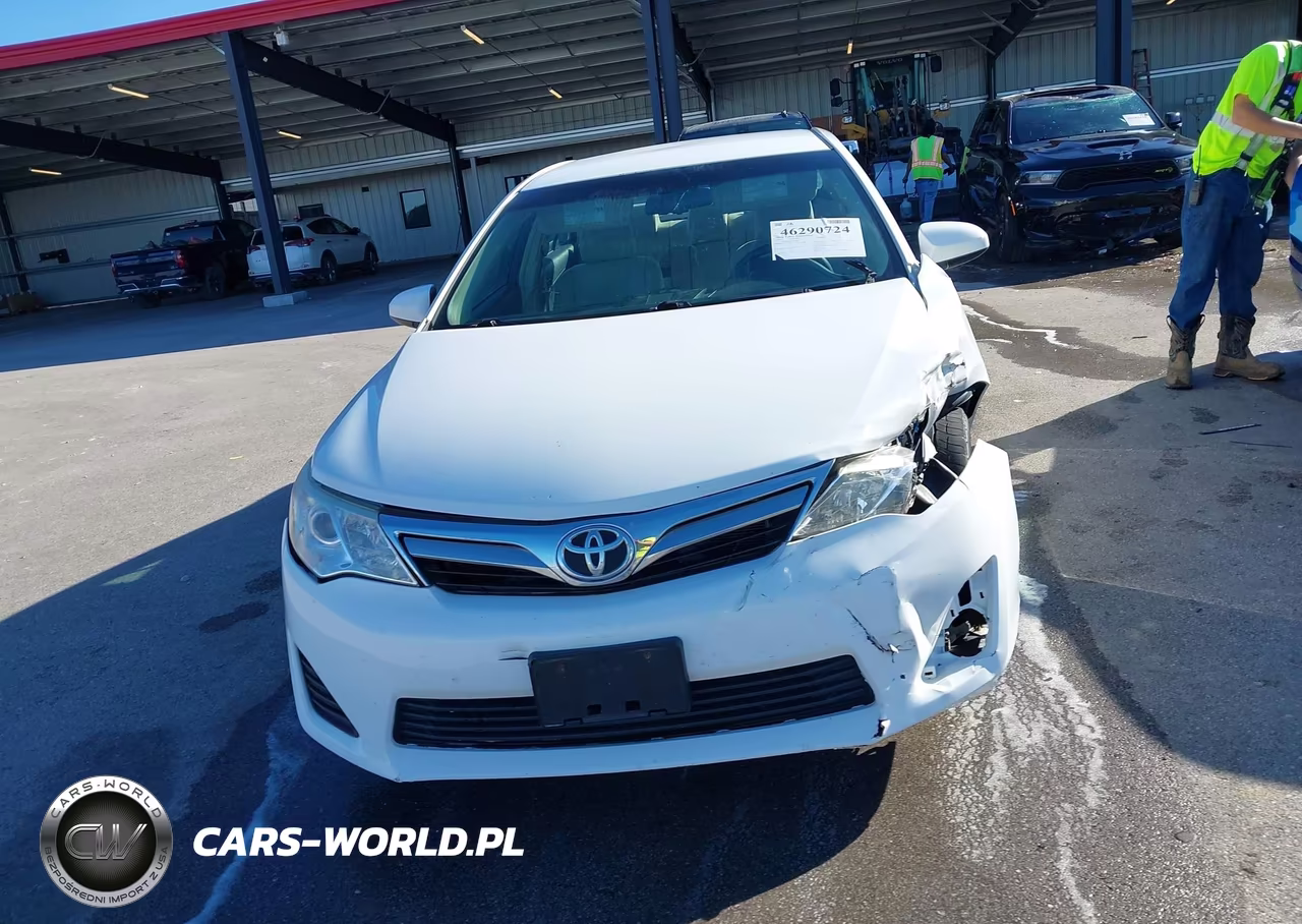 2014 Toyota Camry Le VIN:4T4BF1FK4ER355812 - 12