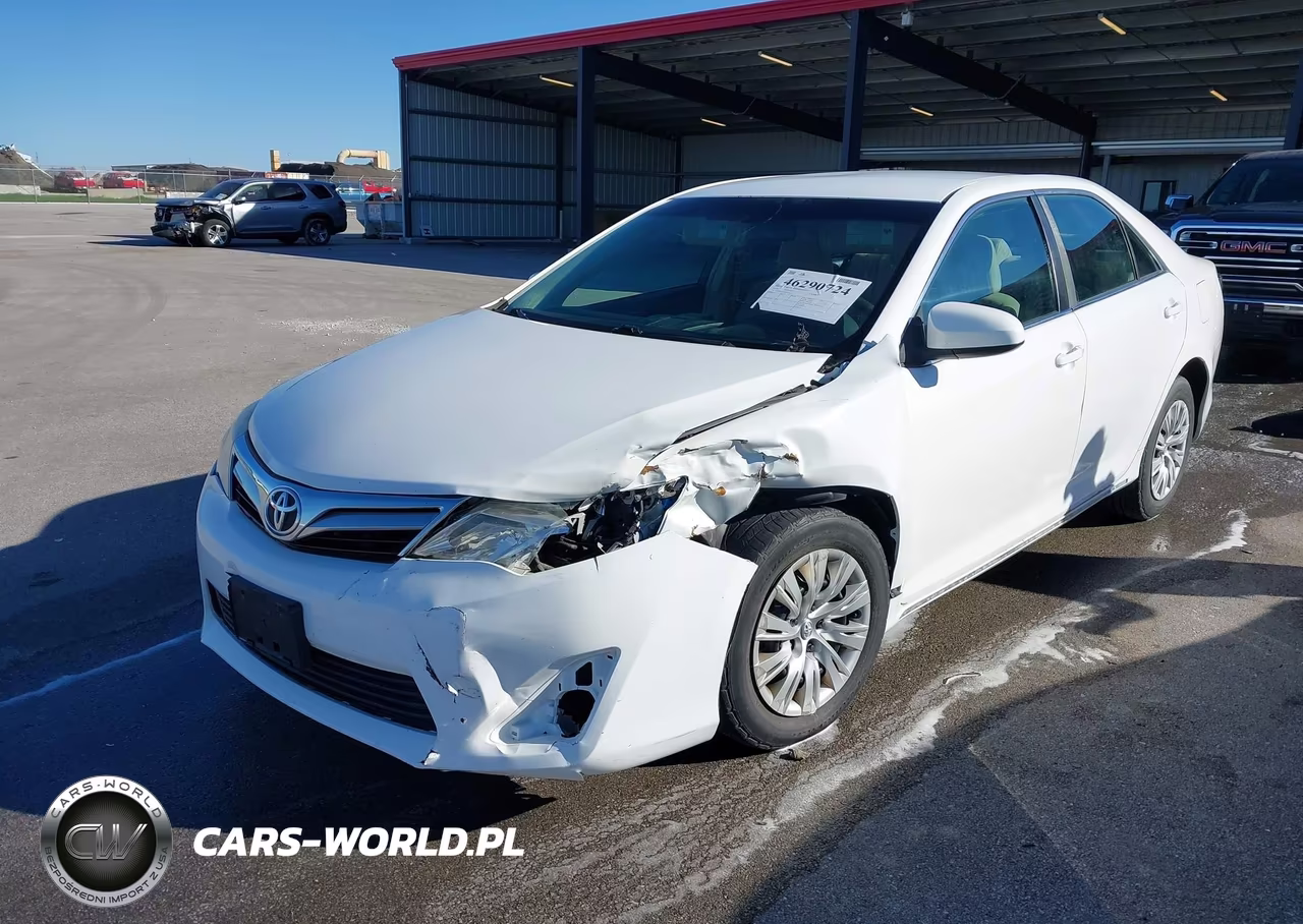 2014 Toyota Camry Le VIN:4T4BF1FK4ER355812 - 6