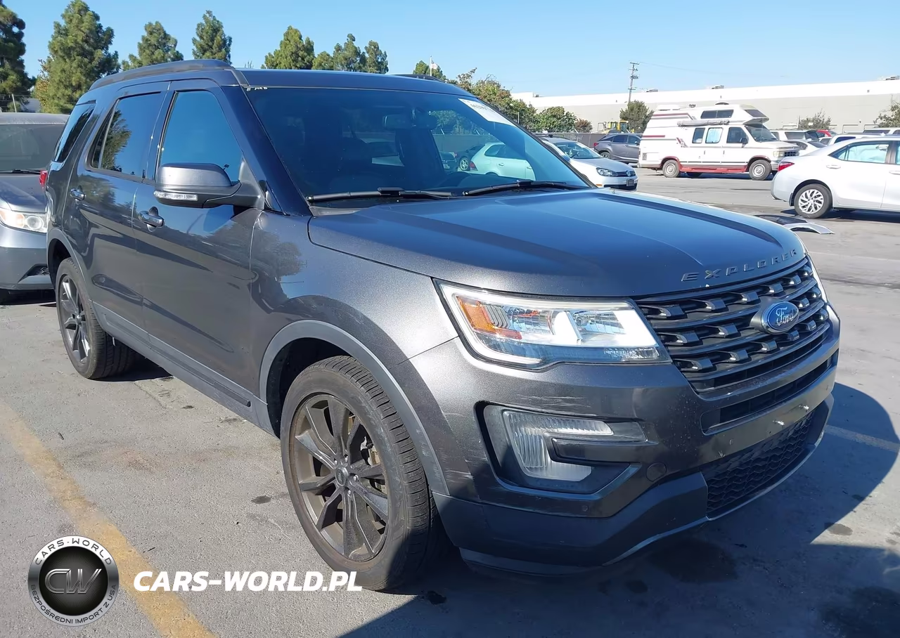 2017 Ford Explorer Xlt