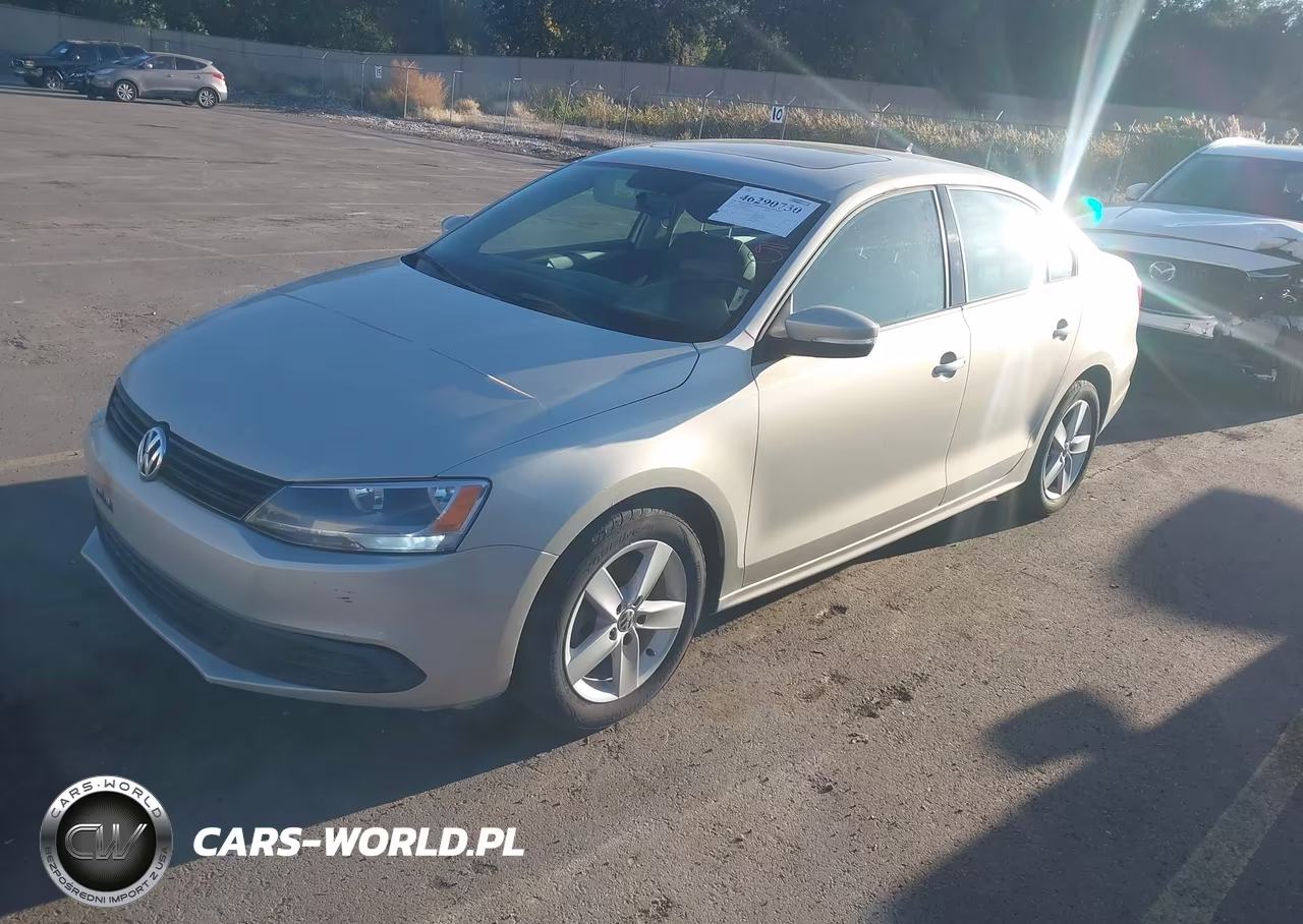 2011 Volkswagen Jetta 2.0L Tdi VIN:3VWLL7AJ1BM065702 - 2