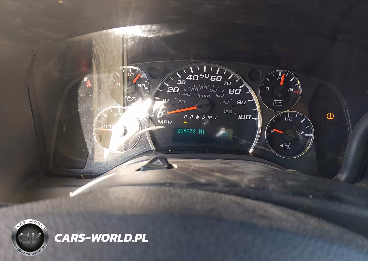 2016 Chevrolet Express 2500 Work Van VIN:1GCWGAFF8G1282559 - 7
