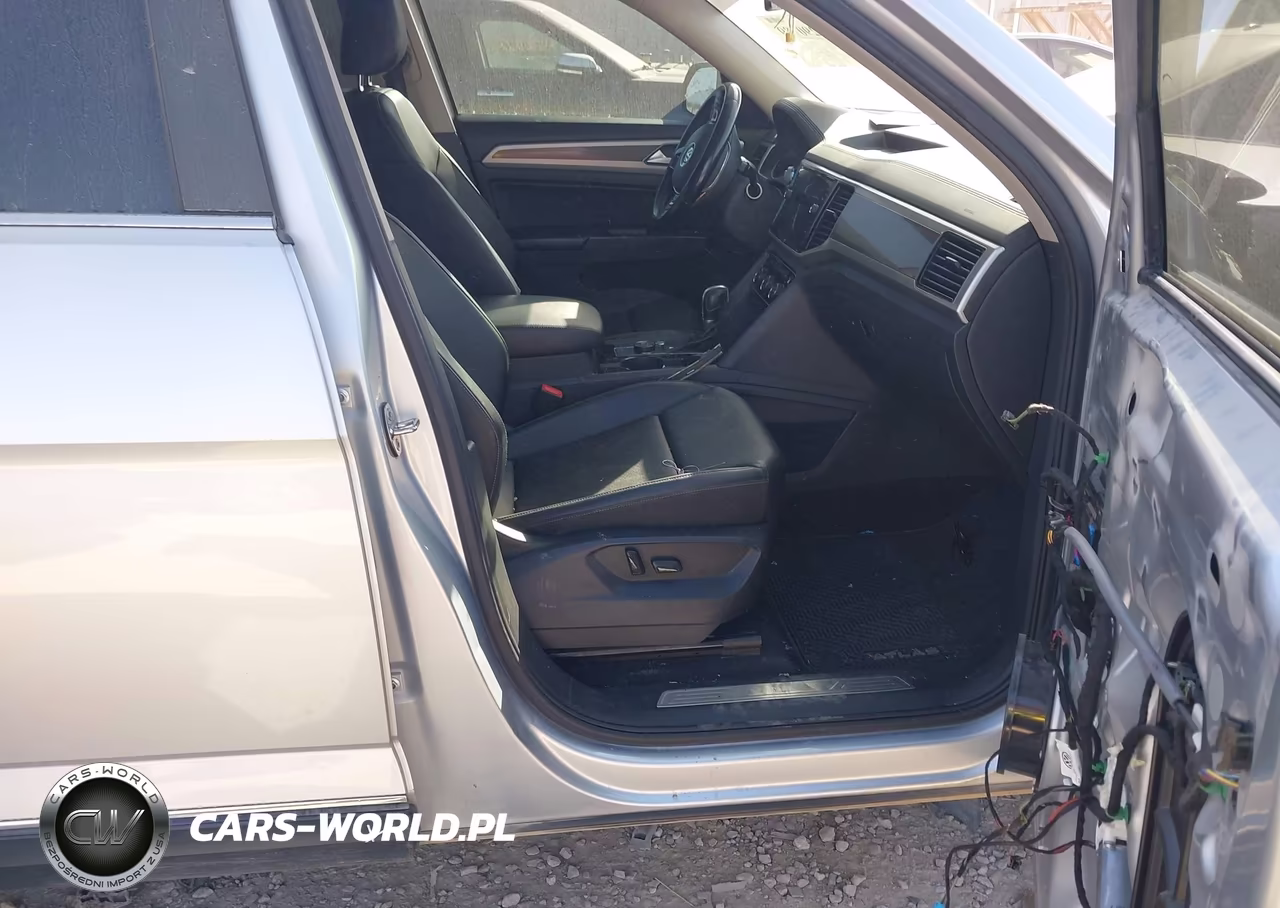 2018 Volkswagen Atlas 3.6L V6 Sel VIN:1V2MR2CA9JC576398 - 5