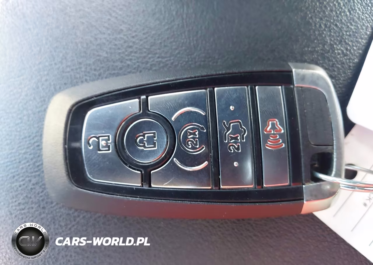 2019 Ford Edge Titanium VIN:2FMPK4K9XKBB24768 - 11
