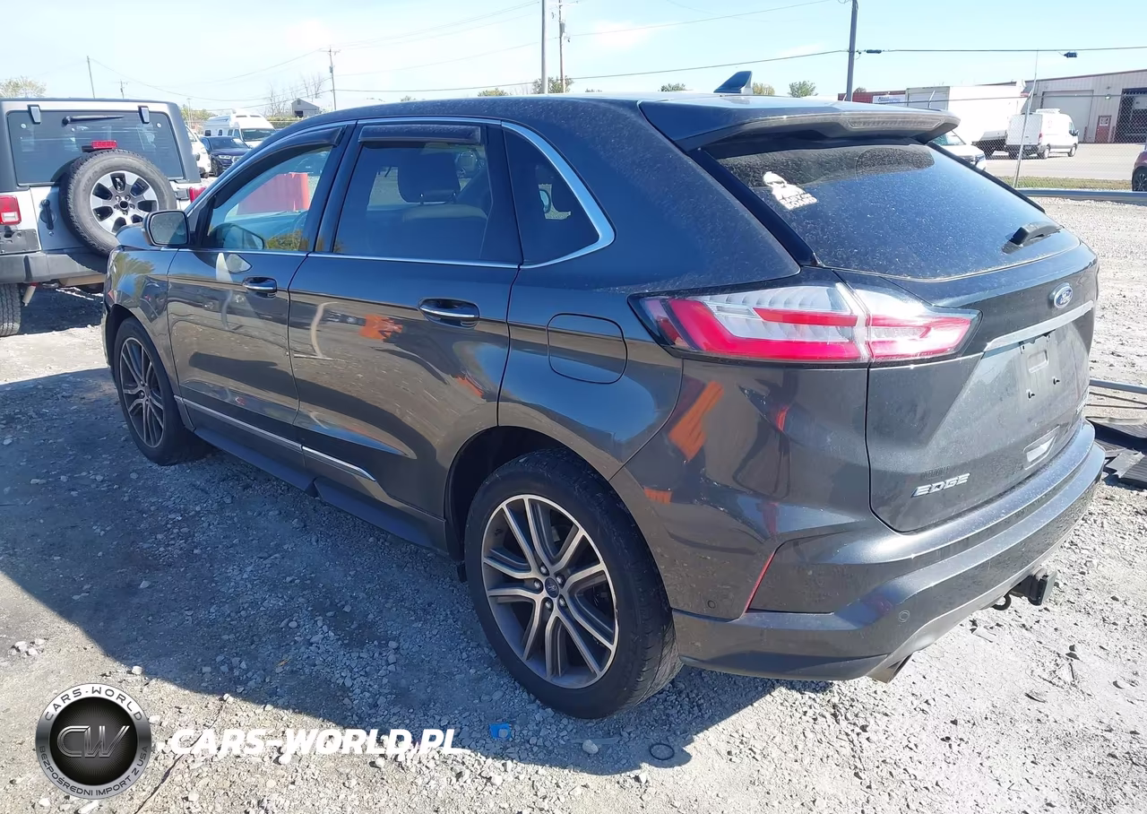 2019 Ford Edge Titanium VIN:2FMPK4K9XKBB24768 - 3