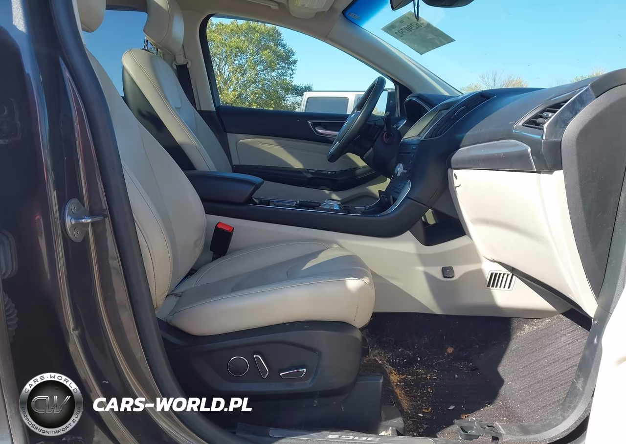 2019 Ford Edge Titanium VIN:2FMPK4K9XKBB24768 - 5