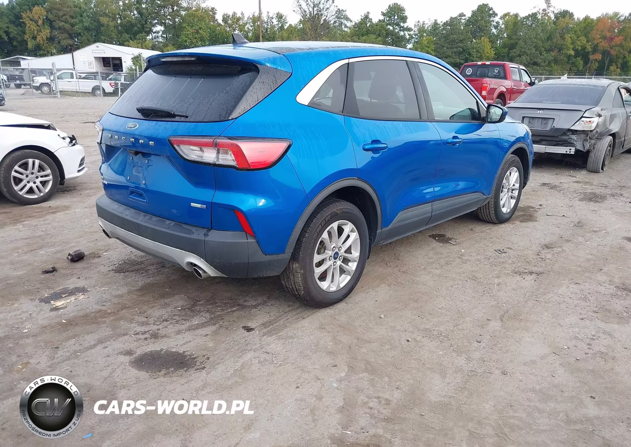 2020 Ford Escape Se VIN:1FMCU9G63LUA05010 - 4