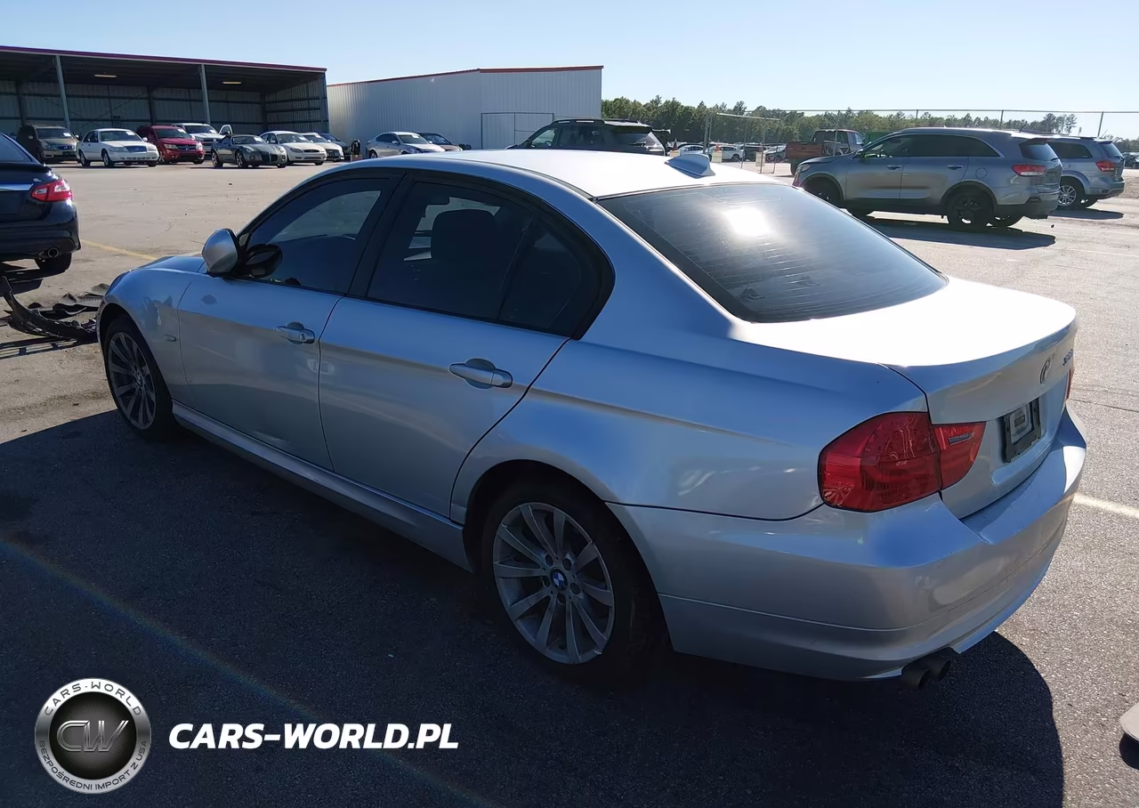 2011 BMW 328I VIN:WBAPH7C59BE851577 - 3