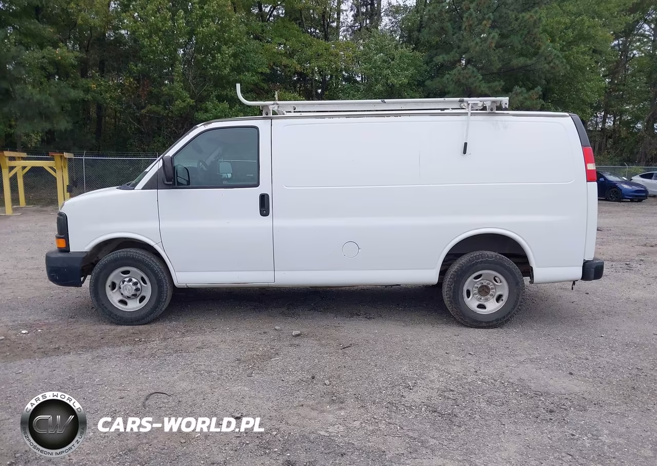 2013 Chevrolet Express 2500 Work Van VIN:1GCWGFBAXD1133105 - 14