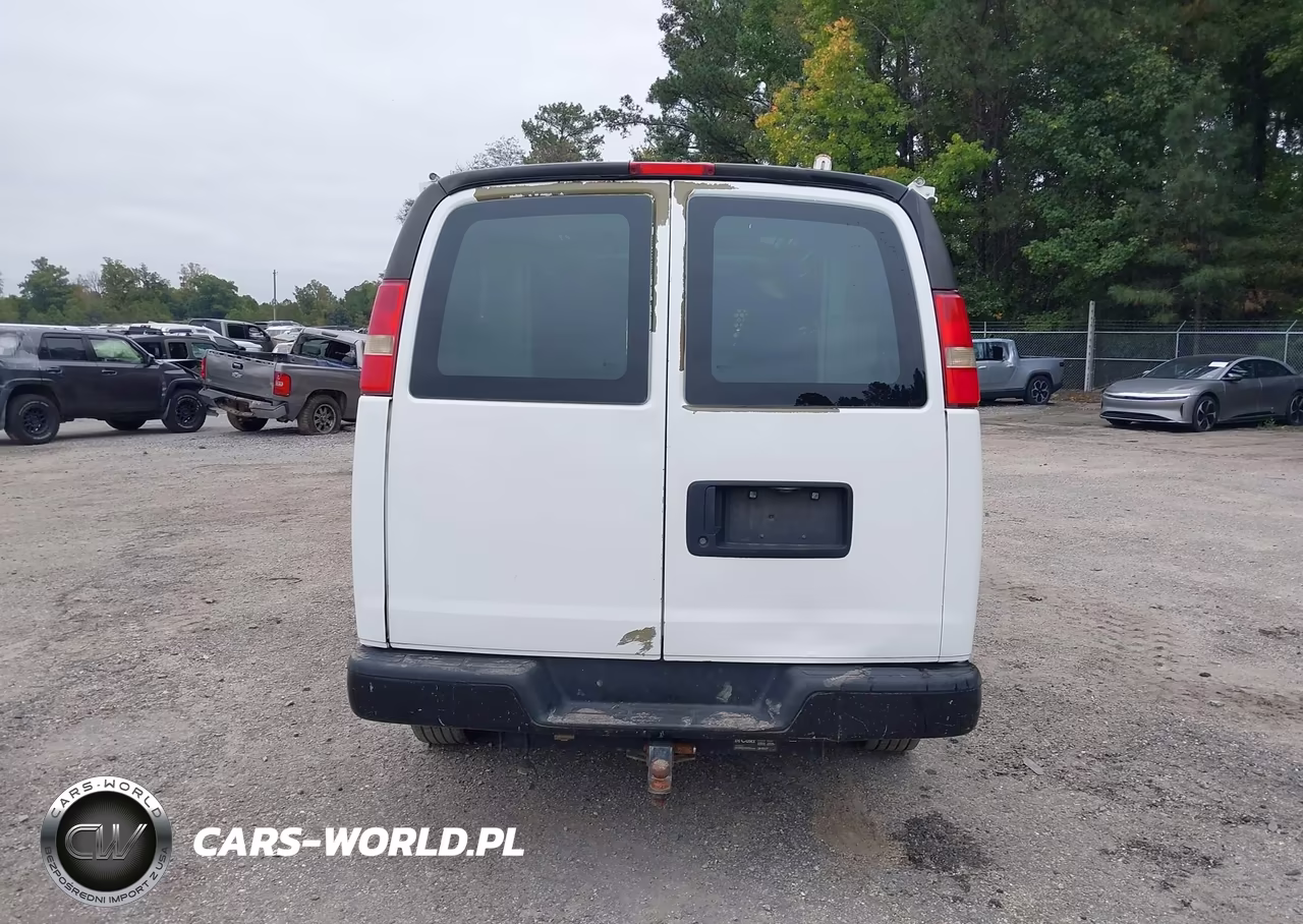 2013 Chevrolet Express 2500 Work Van VIN:1GCWGFBAXD1133105 - 16